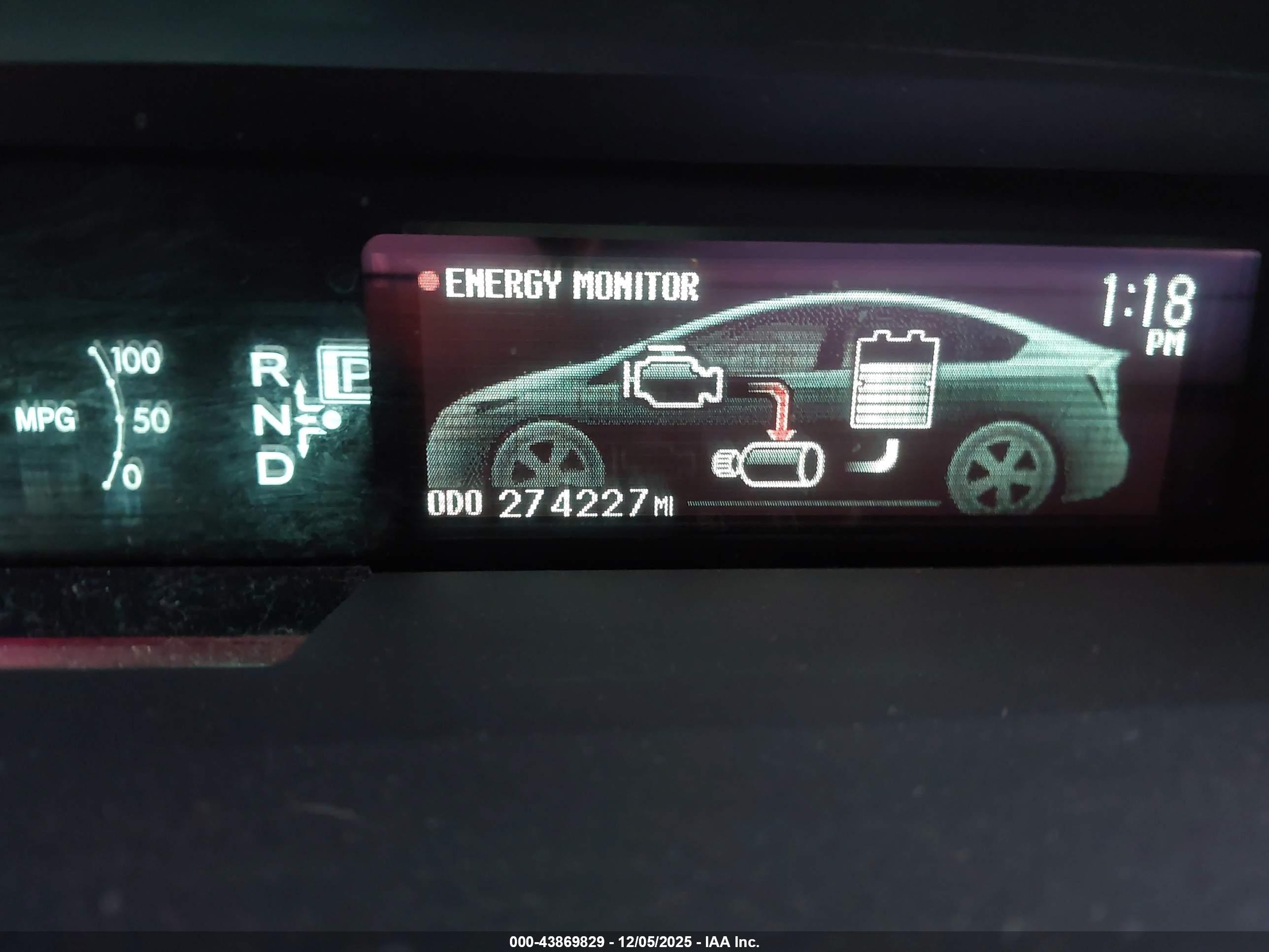 TOYOTA PRIUS image 7