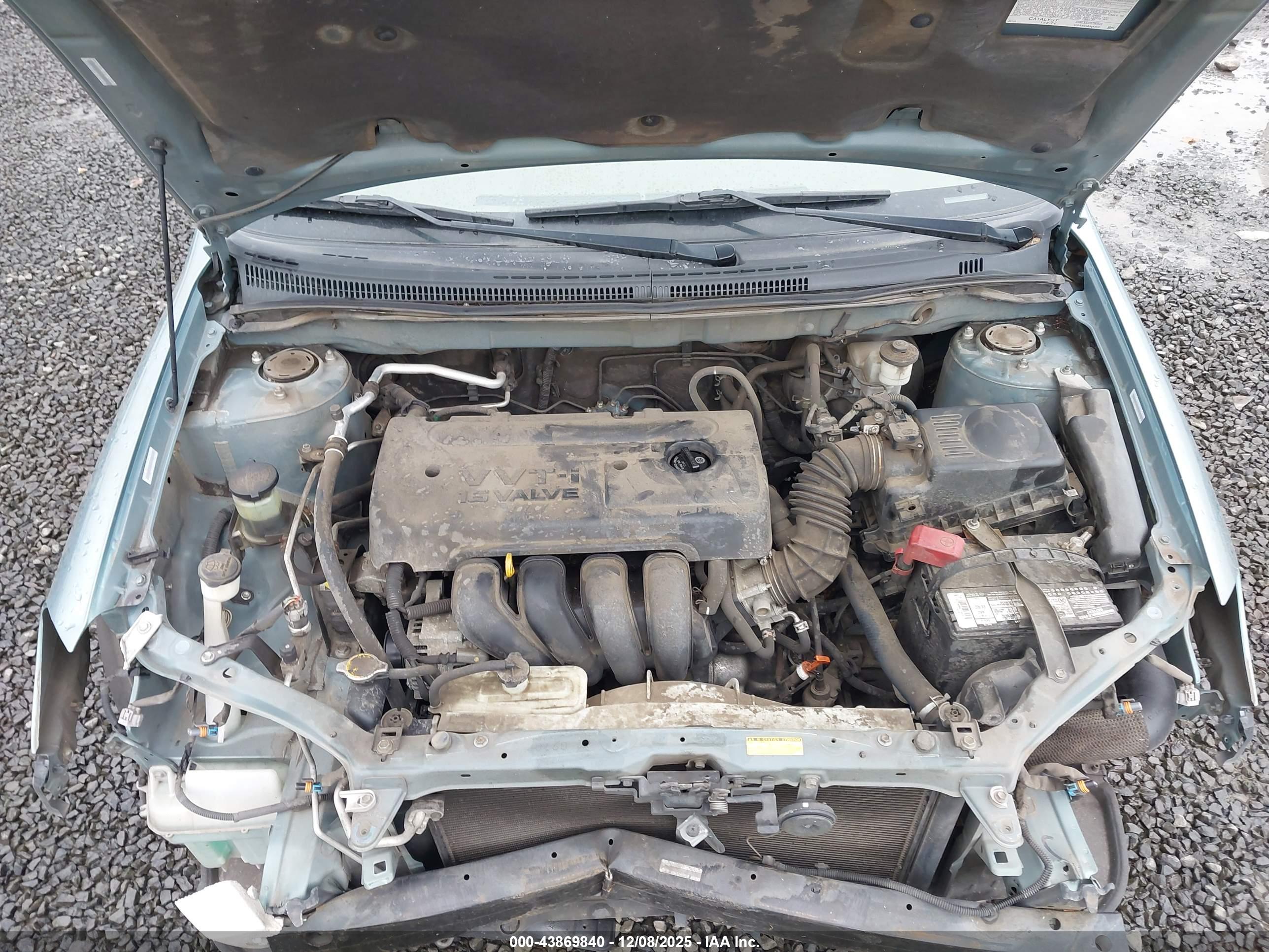 TOYOTA COROLLA image 10