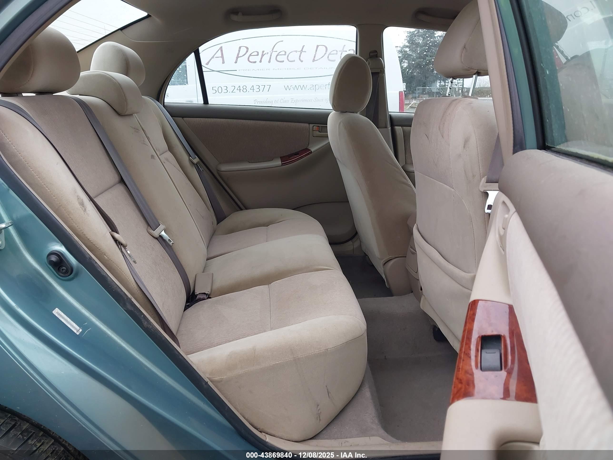 TOYOTA COROLLA image 8