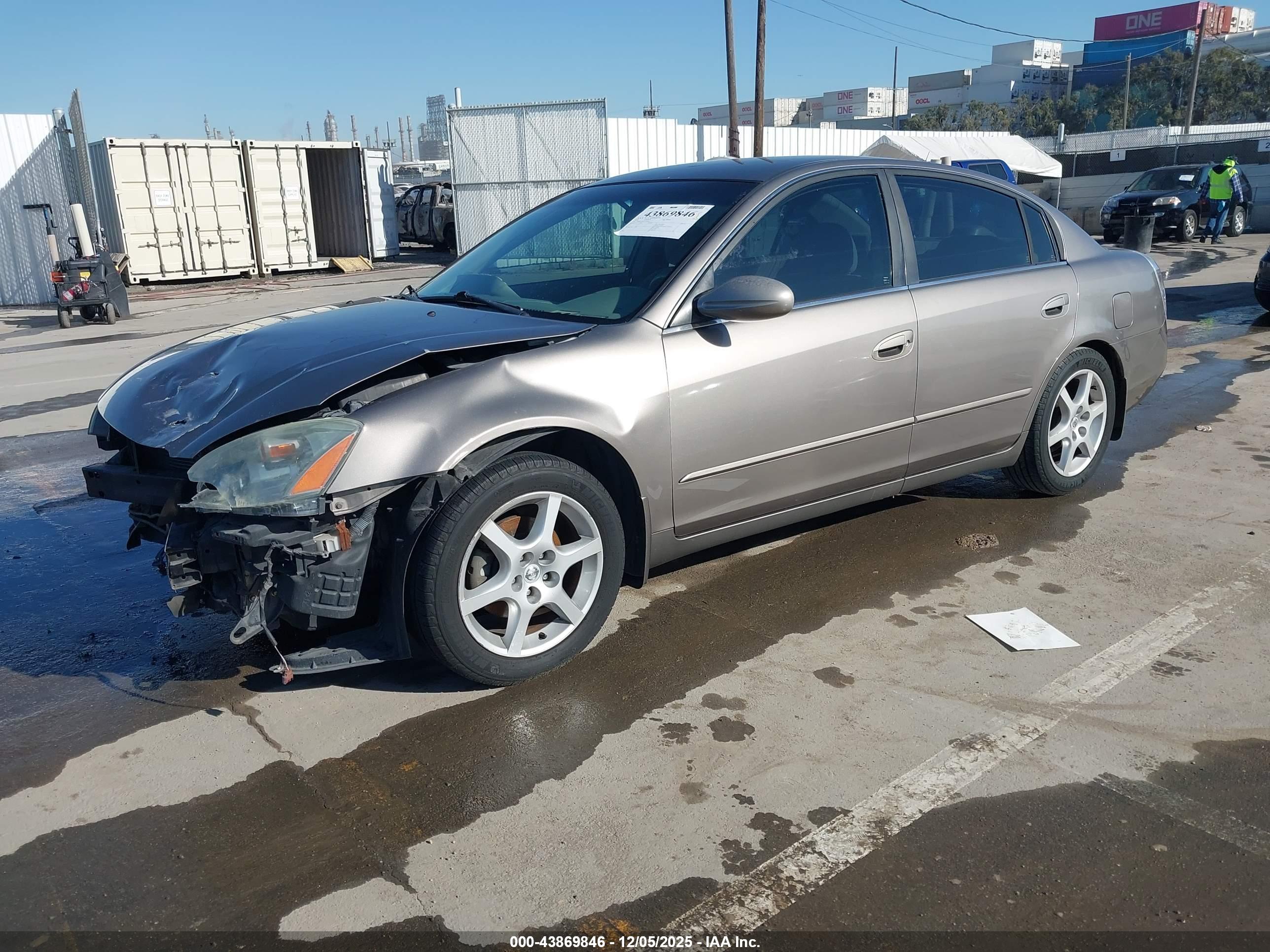 NISSAN ALTIMA image 2