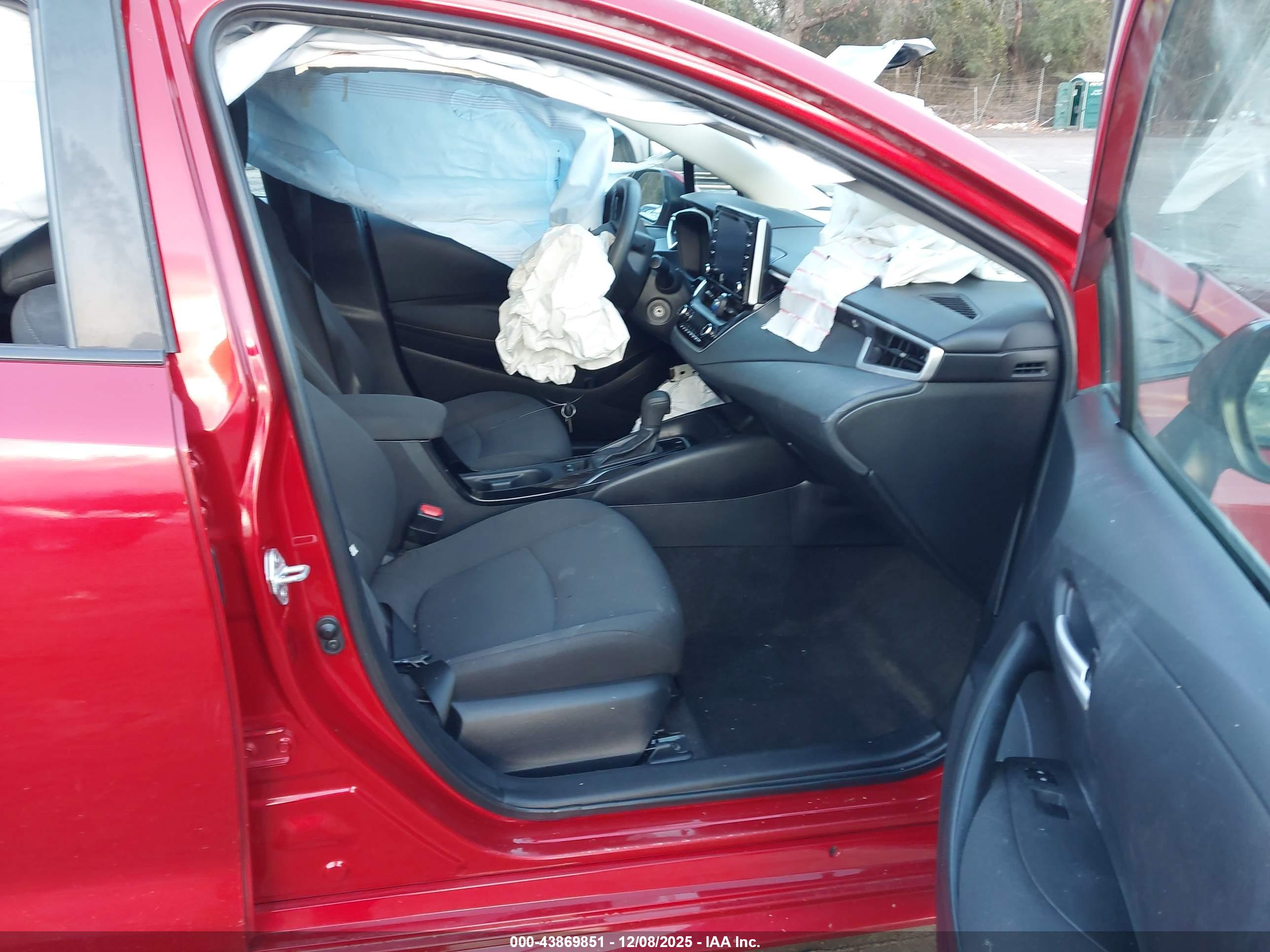 TOYOTA COROLLA image 5