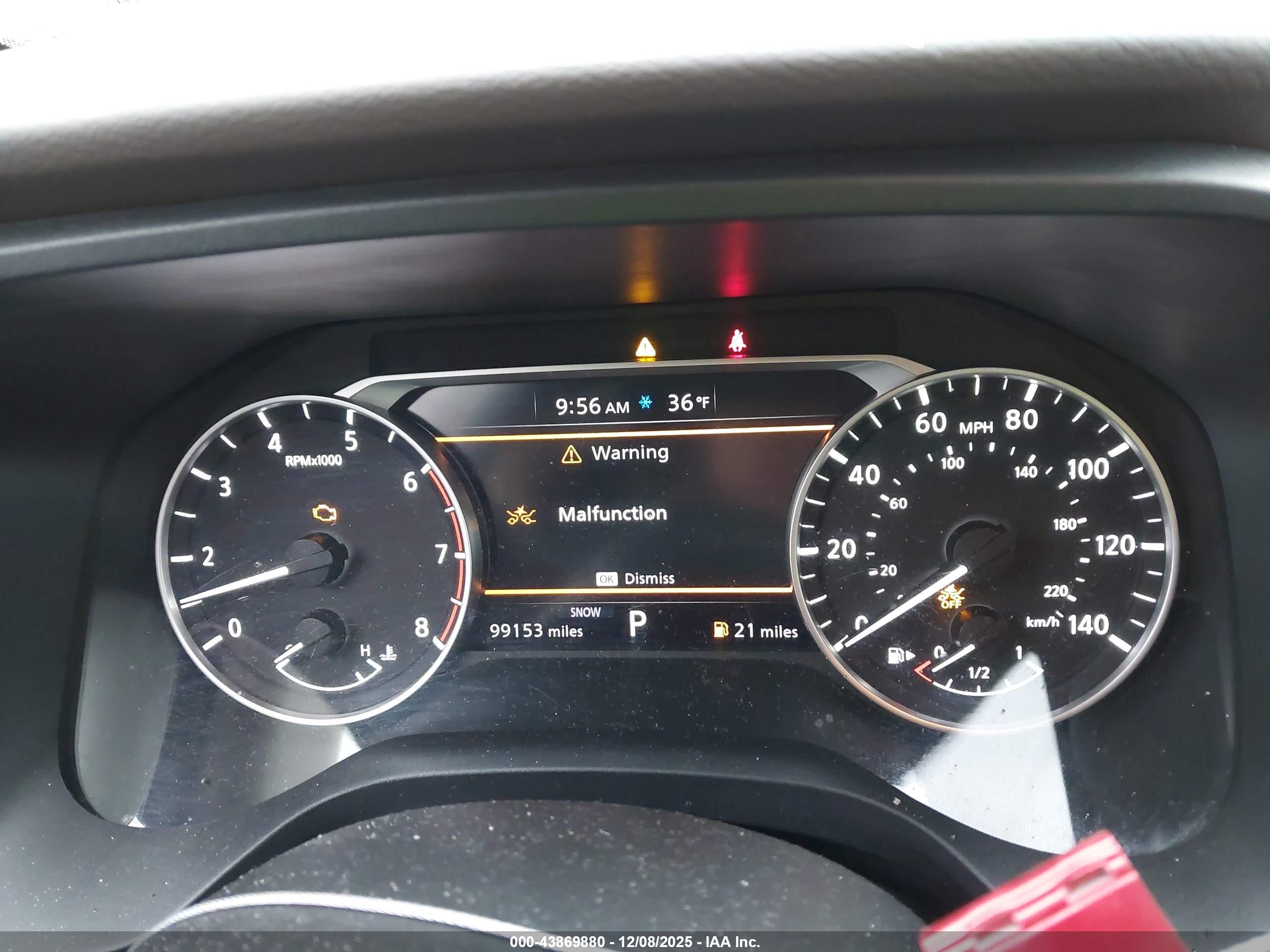NISSAN ROGUE image 7