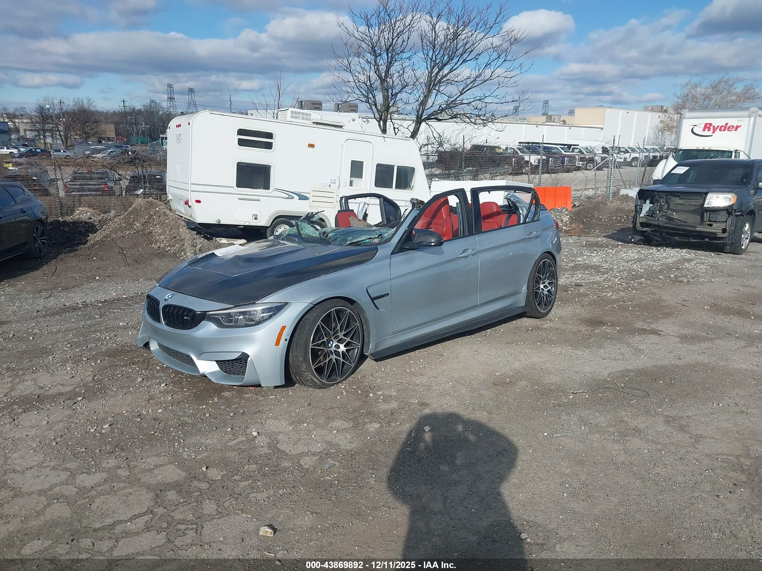 BMW M3 image 2
