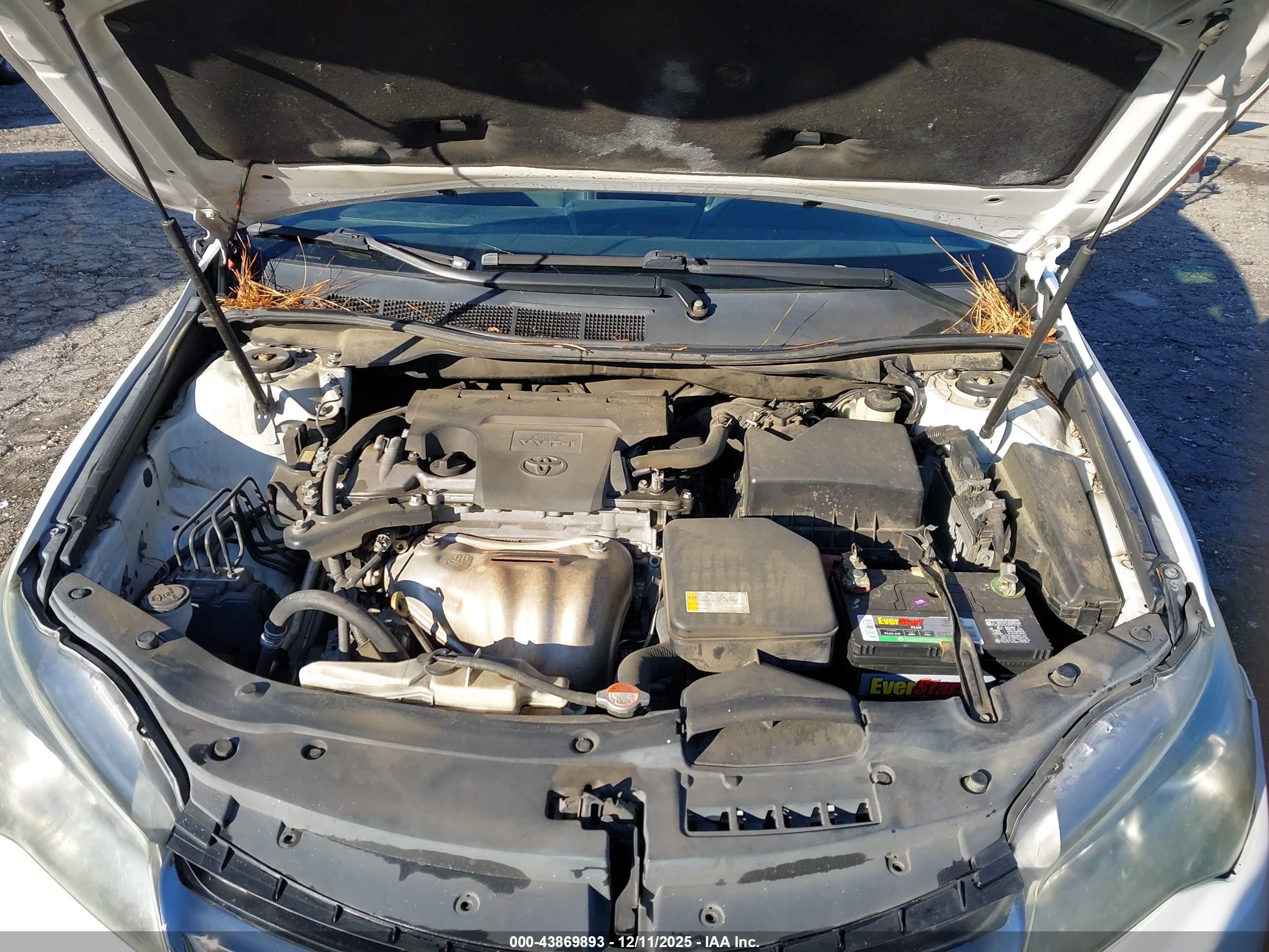 TOYOTA CAMRY image 10