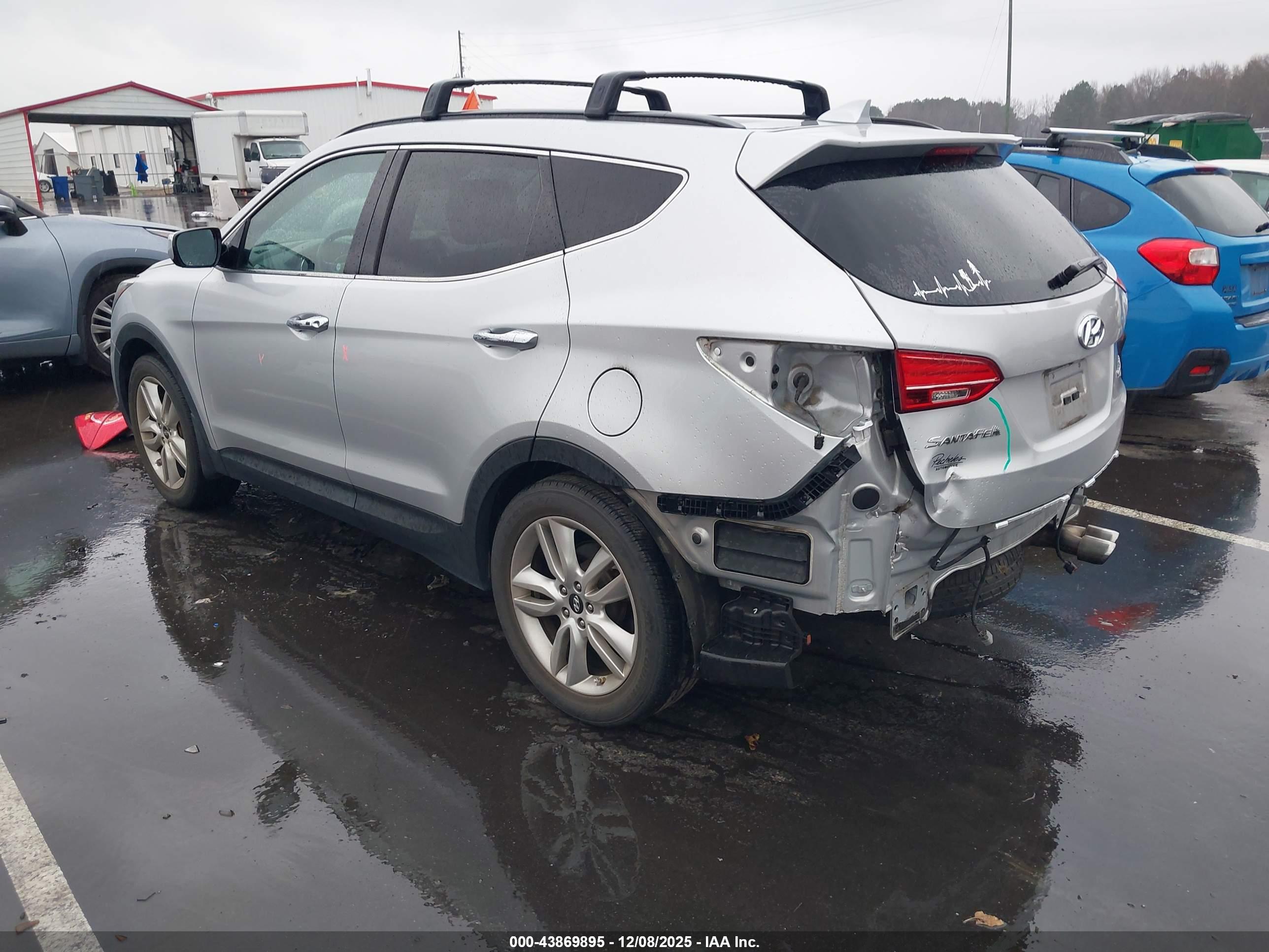 HYUNDAI SANTA image 3