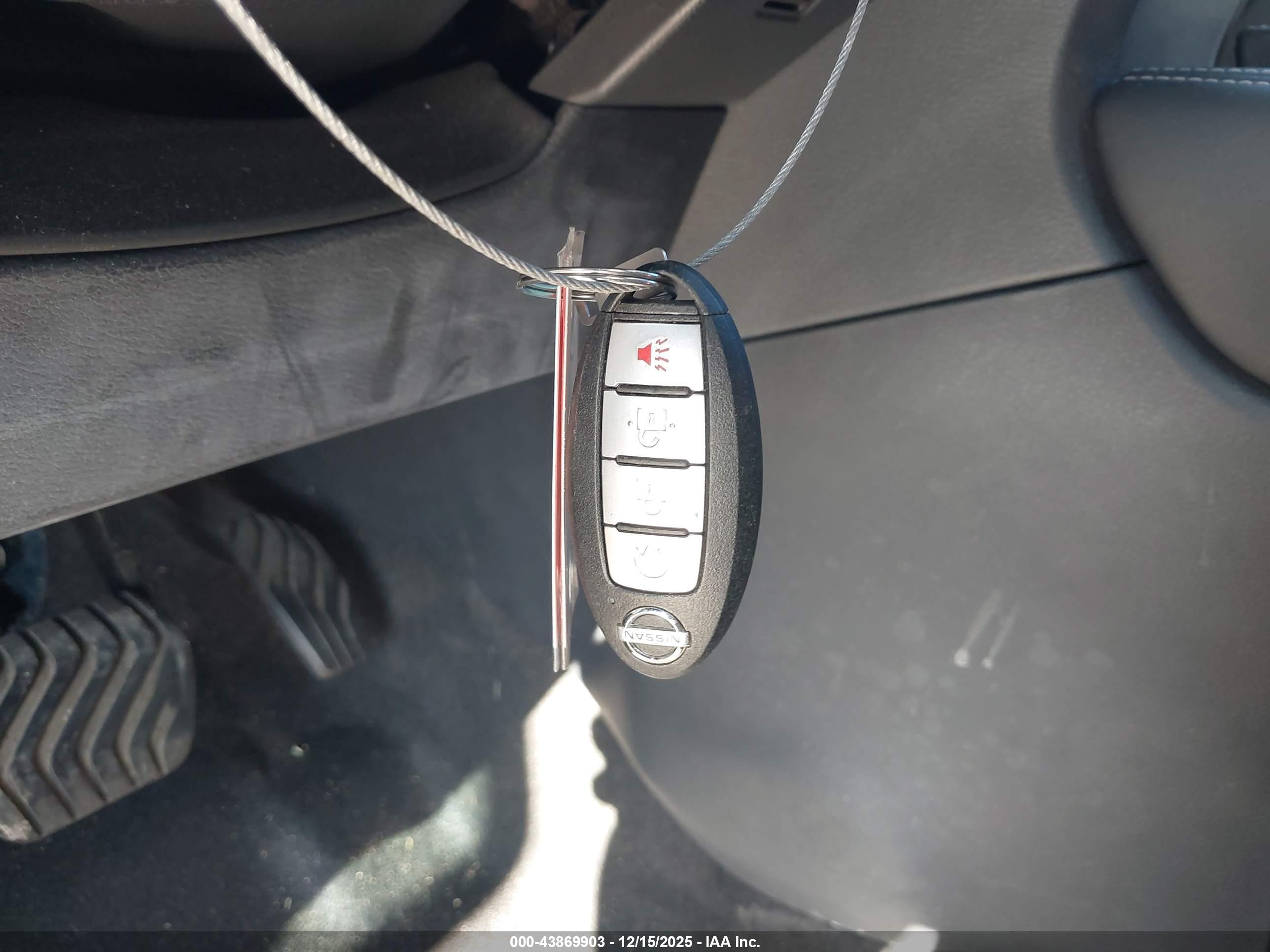 NISSAN KICKS image 11
