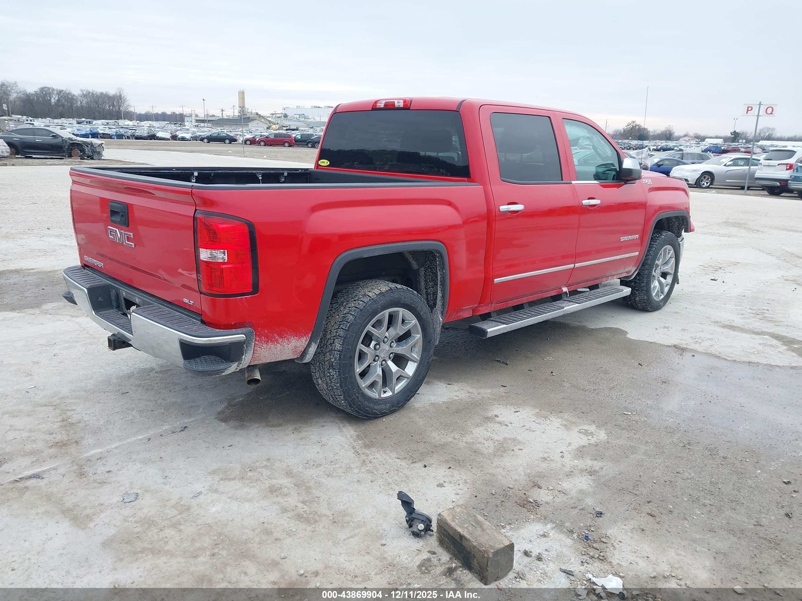 GMC SIERRA image 4