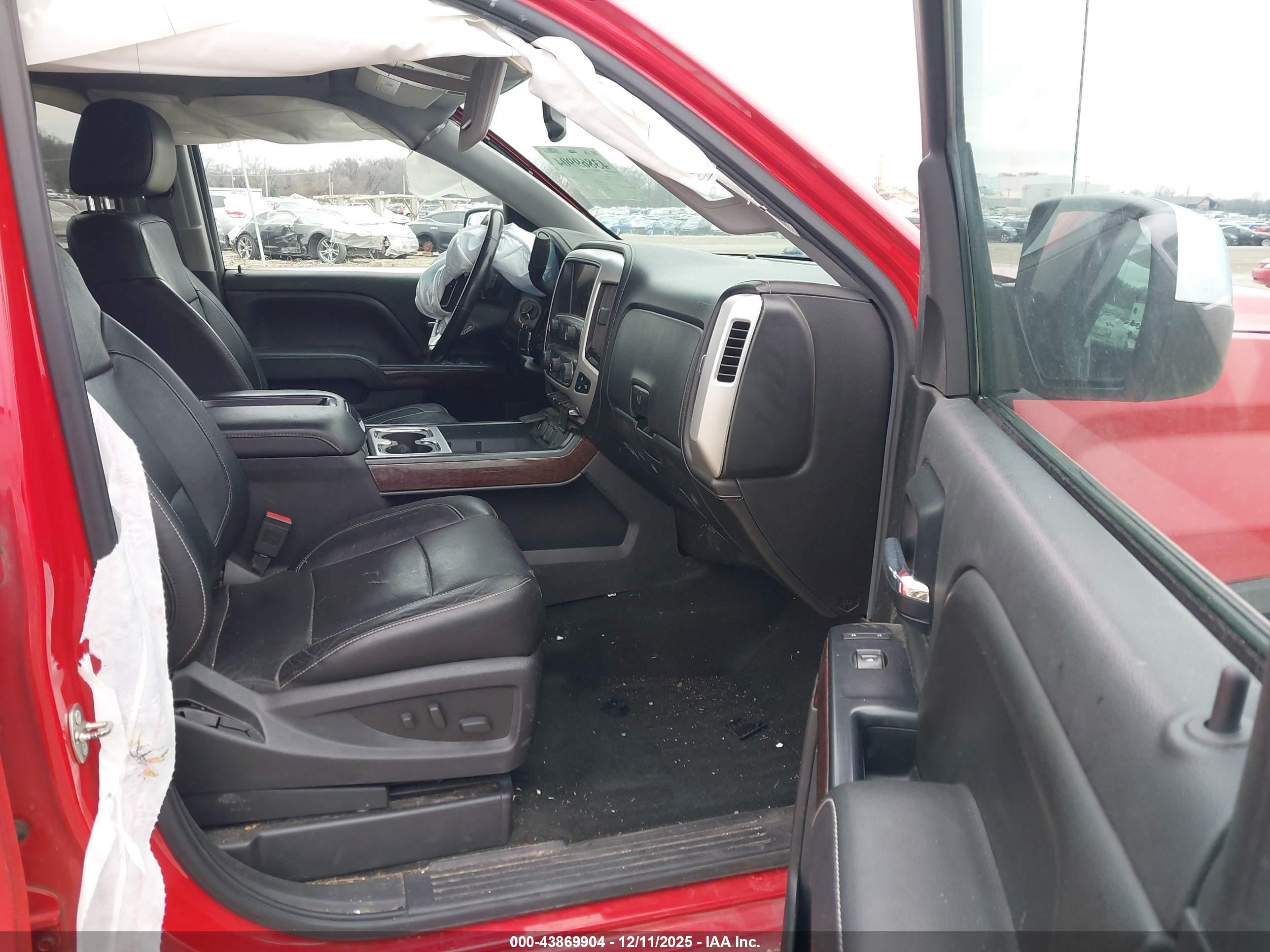 GMC SIERRA image 5
