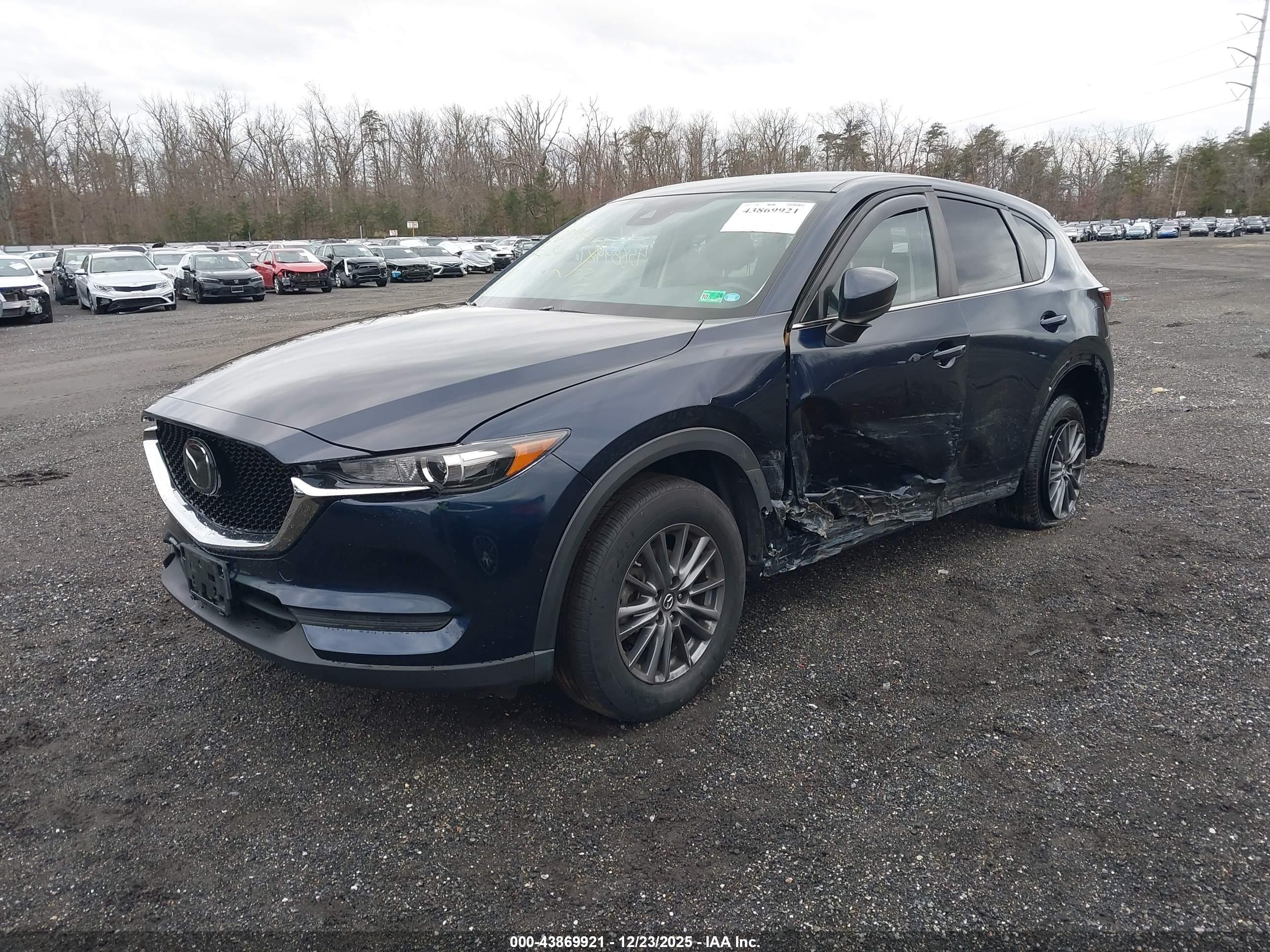 MAZDA CX-5 image 2