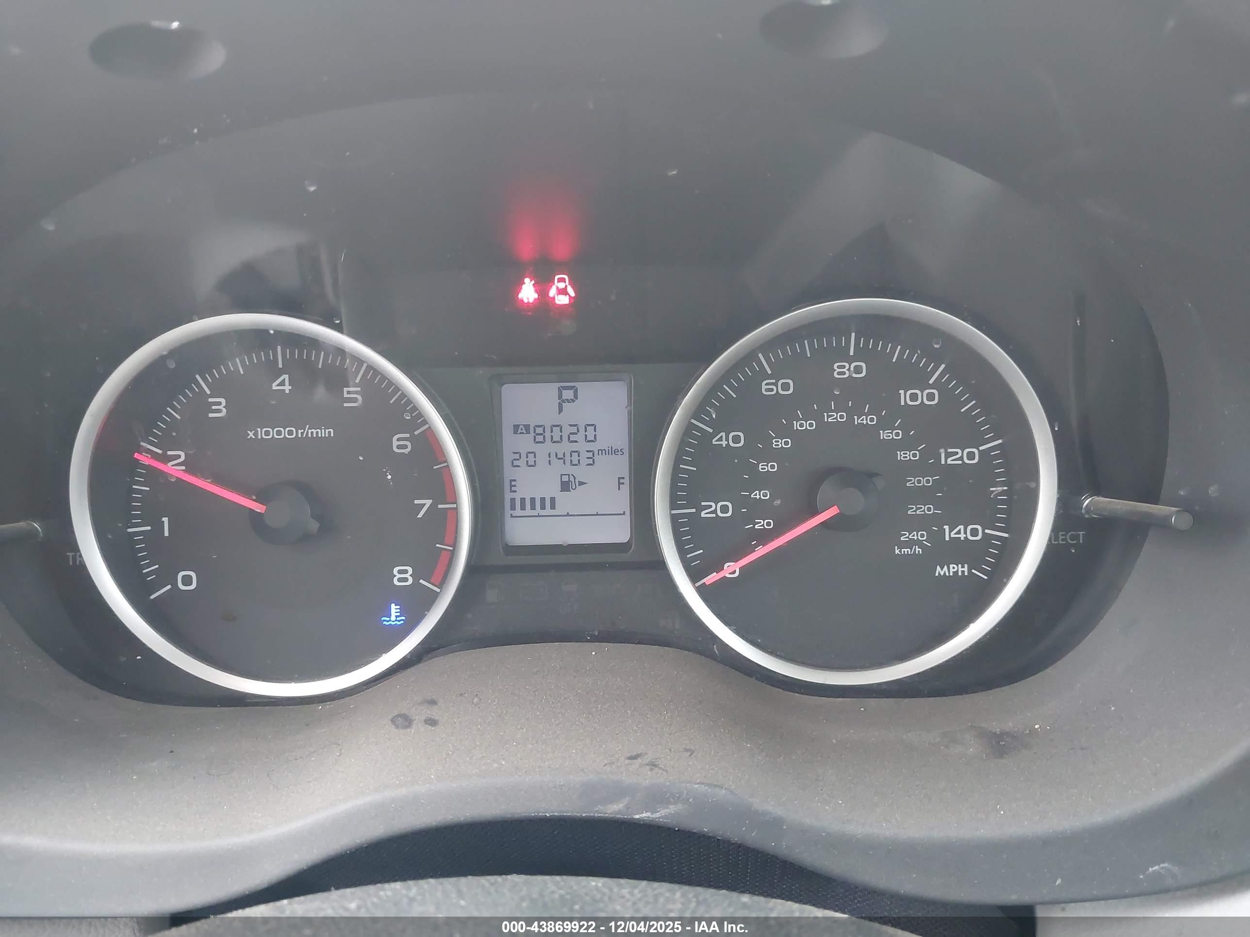 SUBARU FORESTER image 7