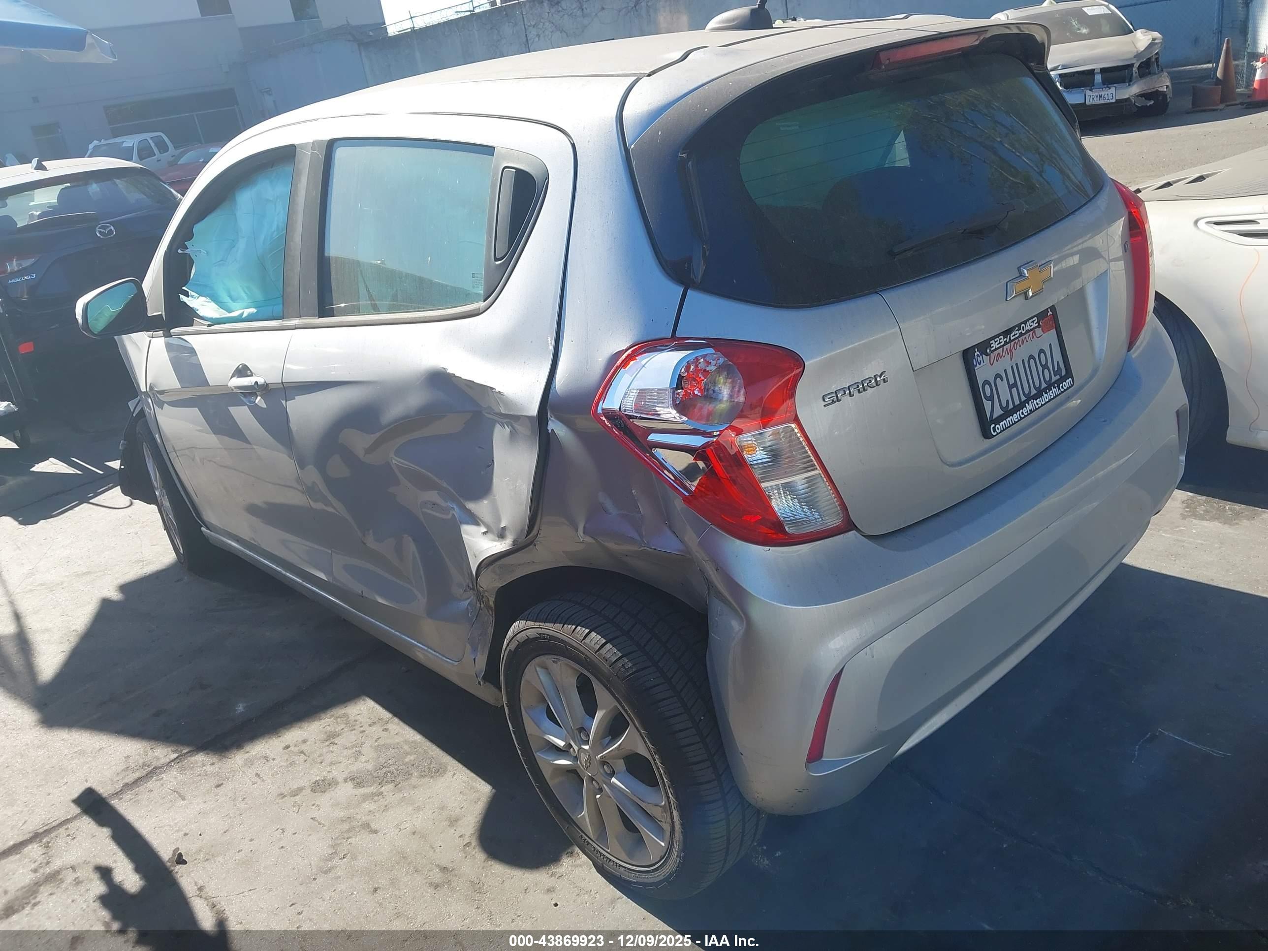 CHEVROLET SPARK image 3