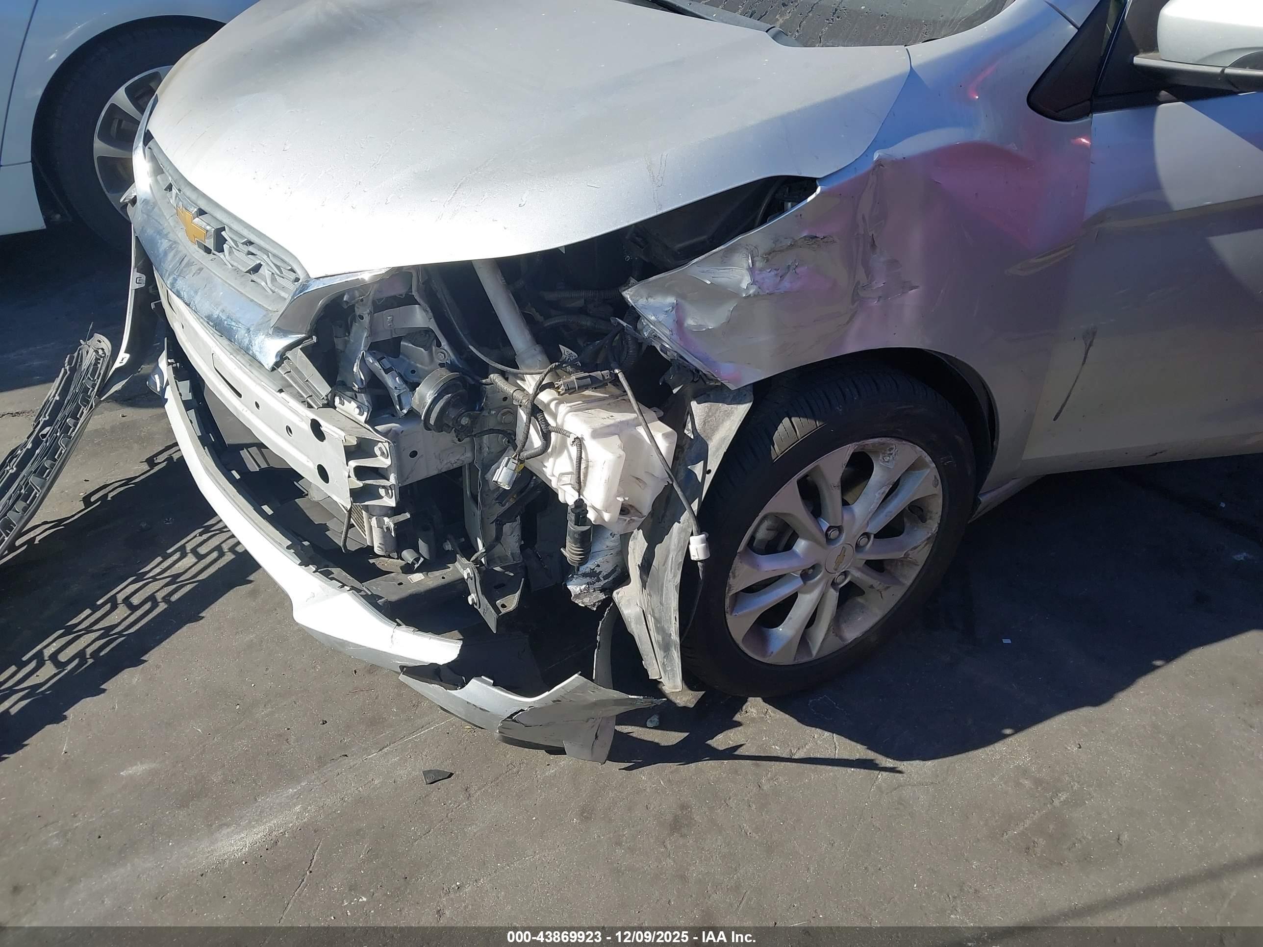 CHEVROLET SPARK image 6