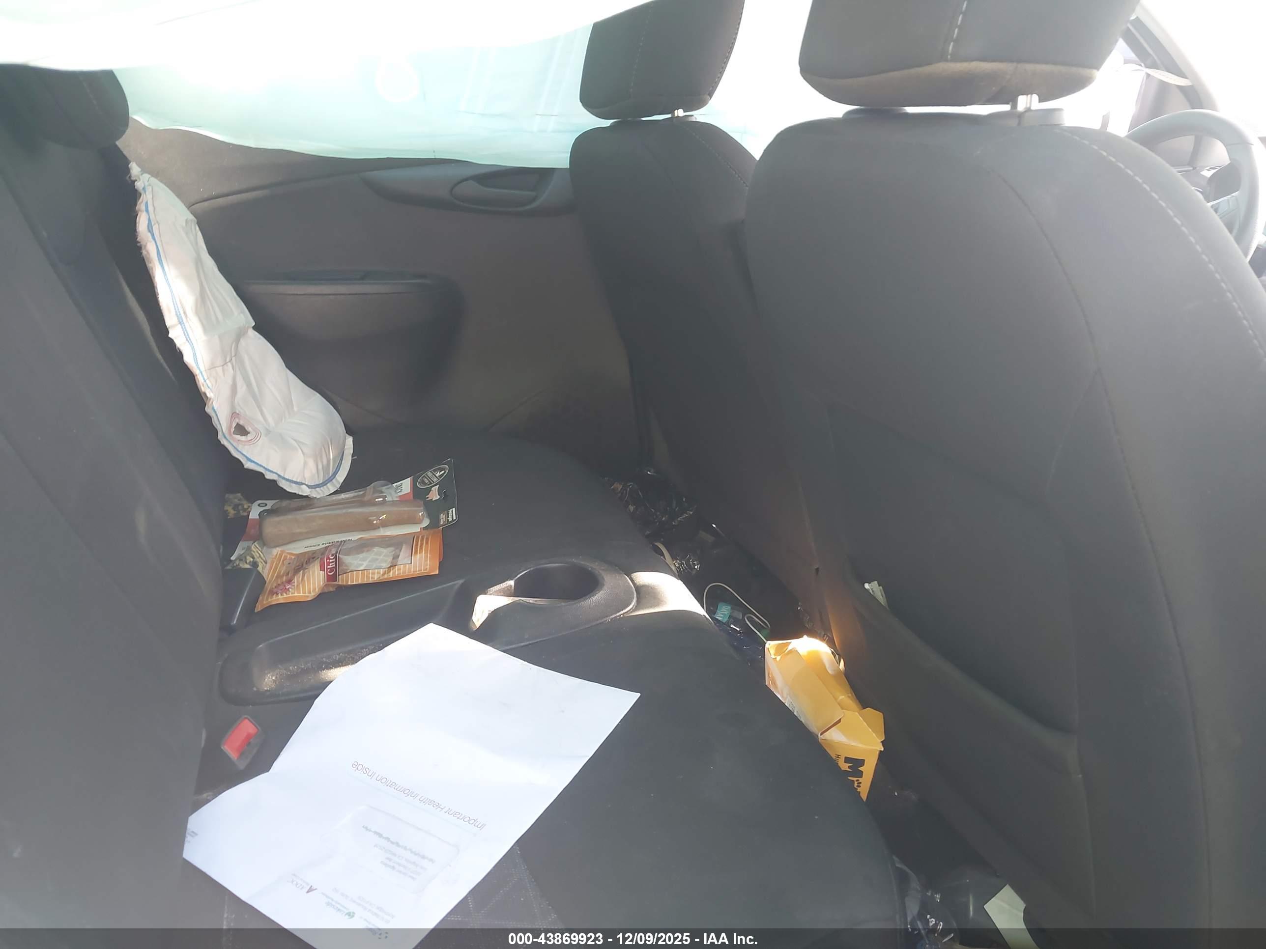 CHEVROLET SPARK image 8