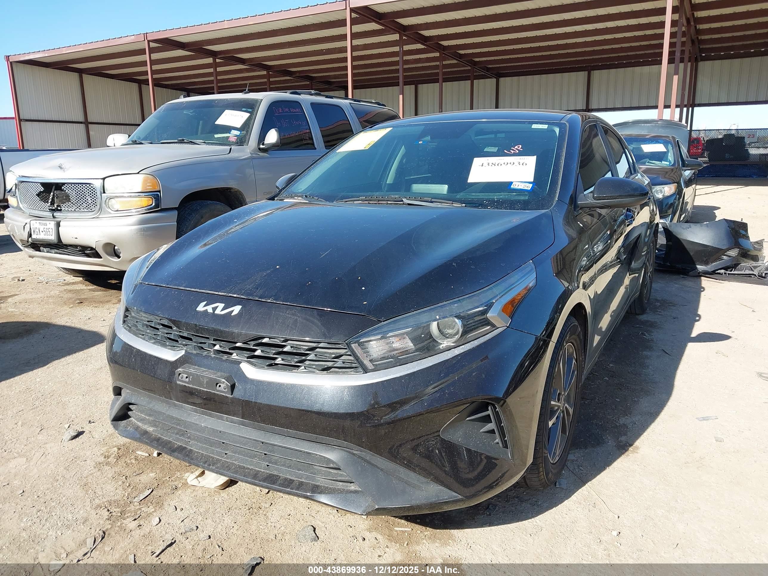 KIA FORTE image 2