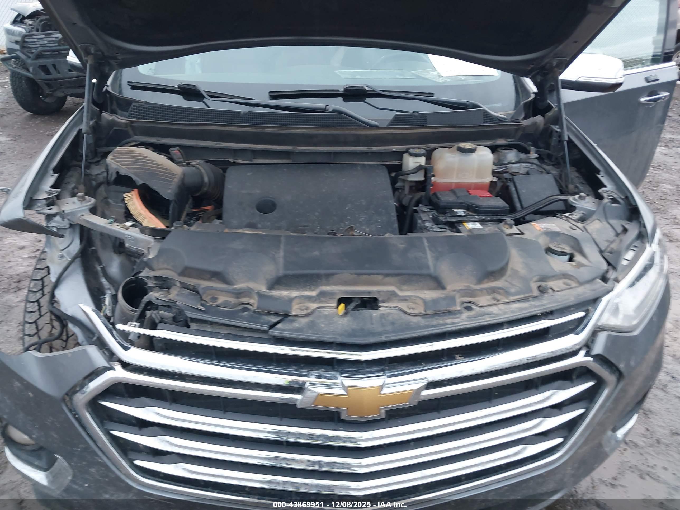 CHEVROLET TRAVERSE image 10