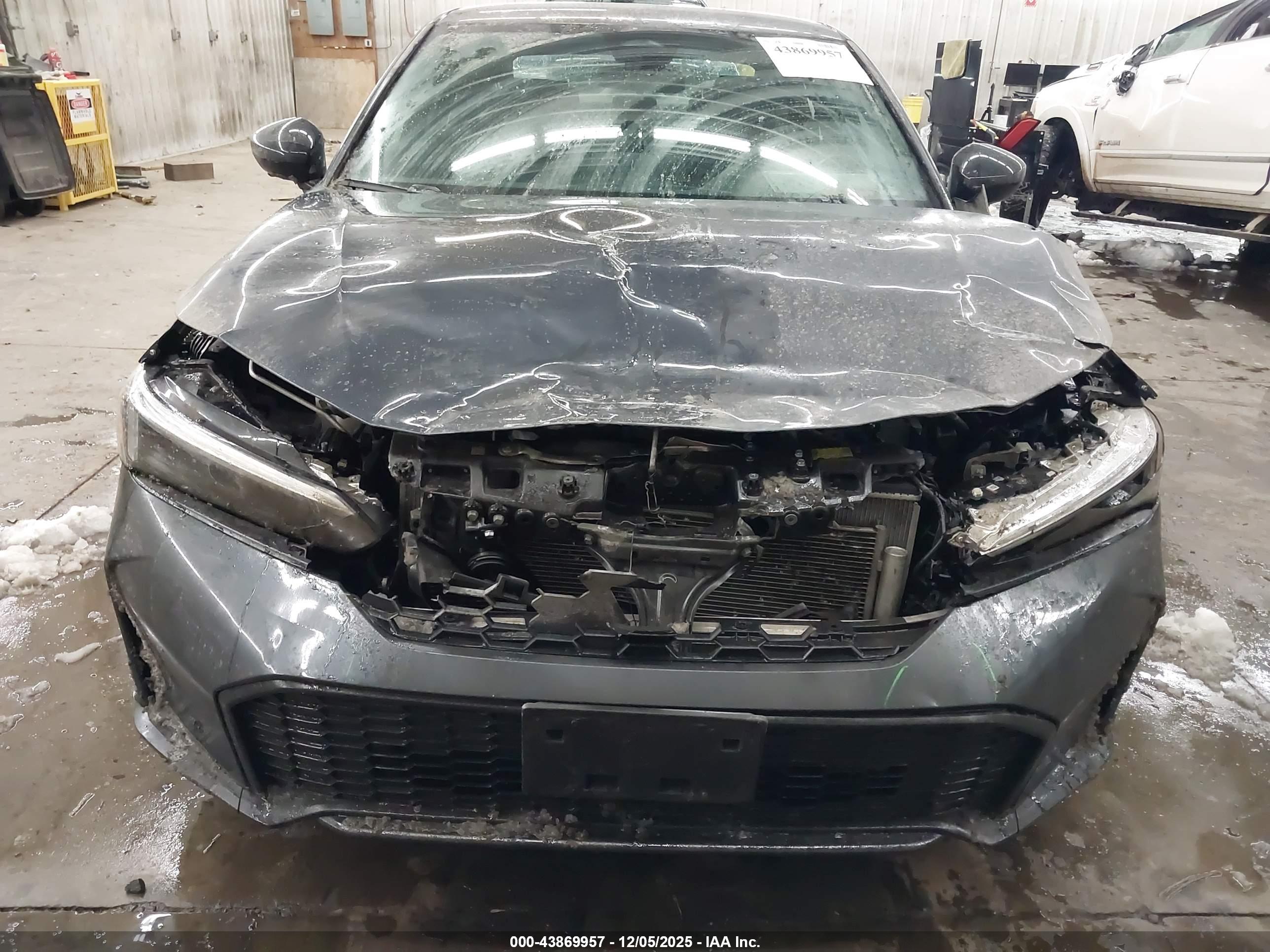 HONDA CIVIC image 6