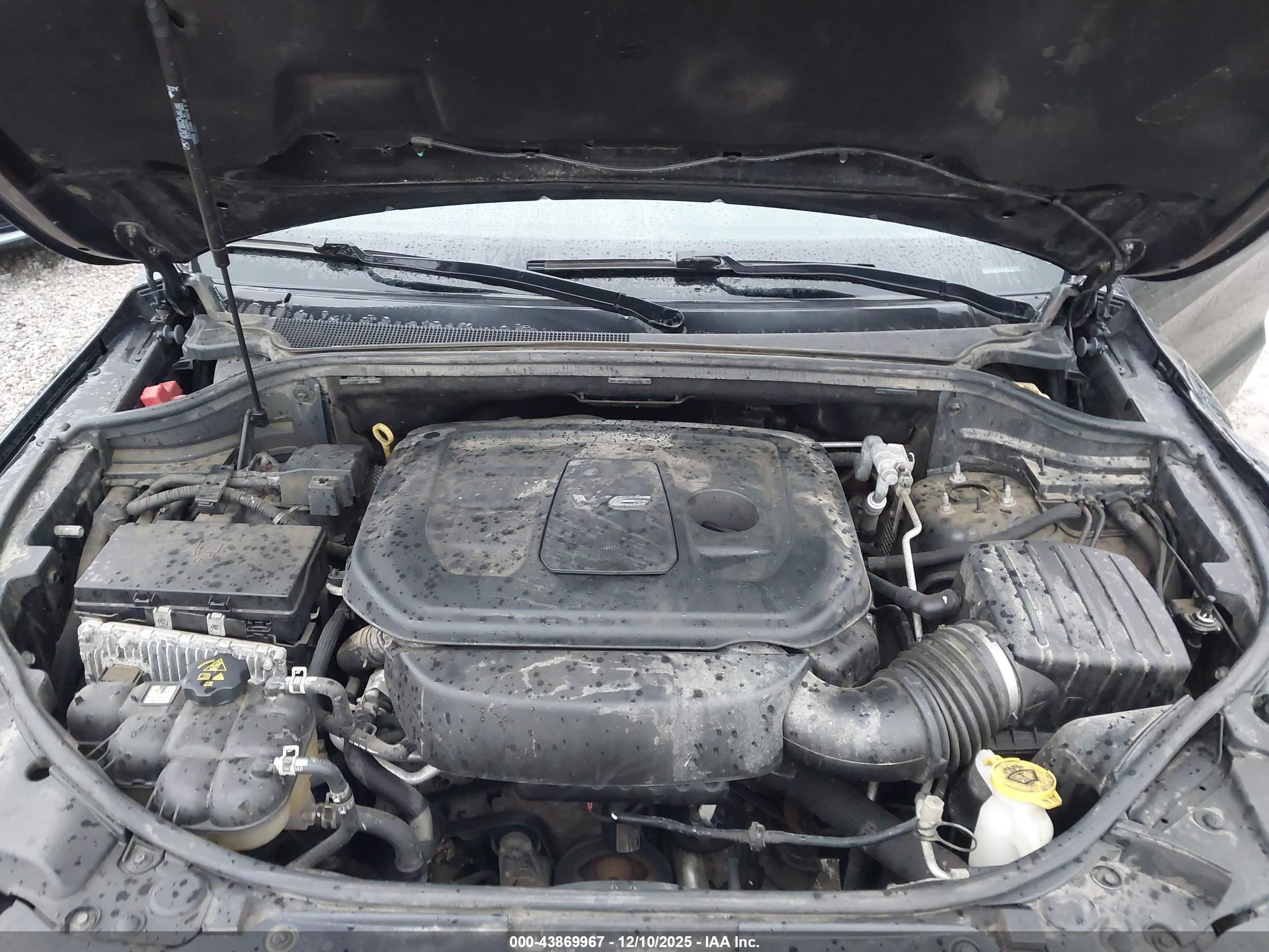 JEEP GRAND image 10