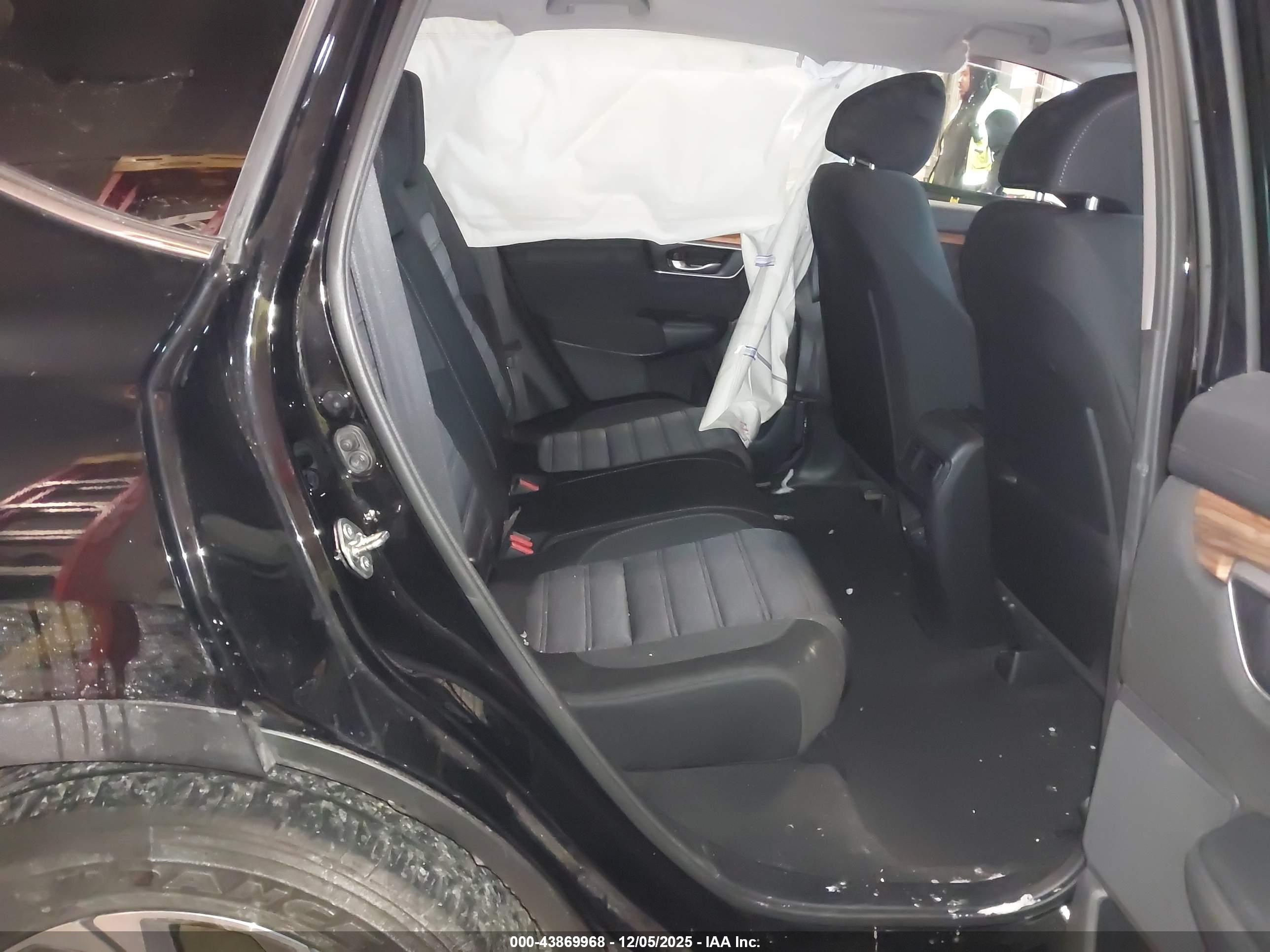 HONDA CR-V image 8
