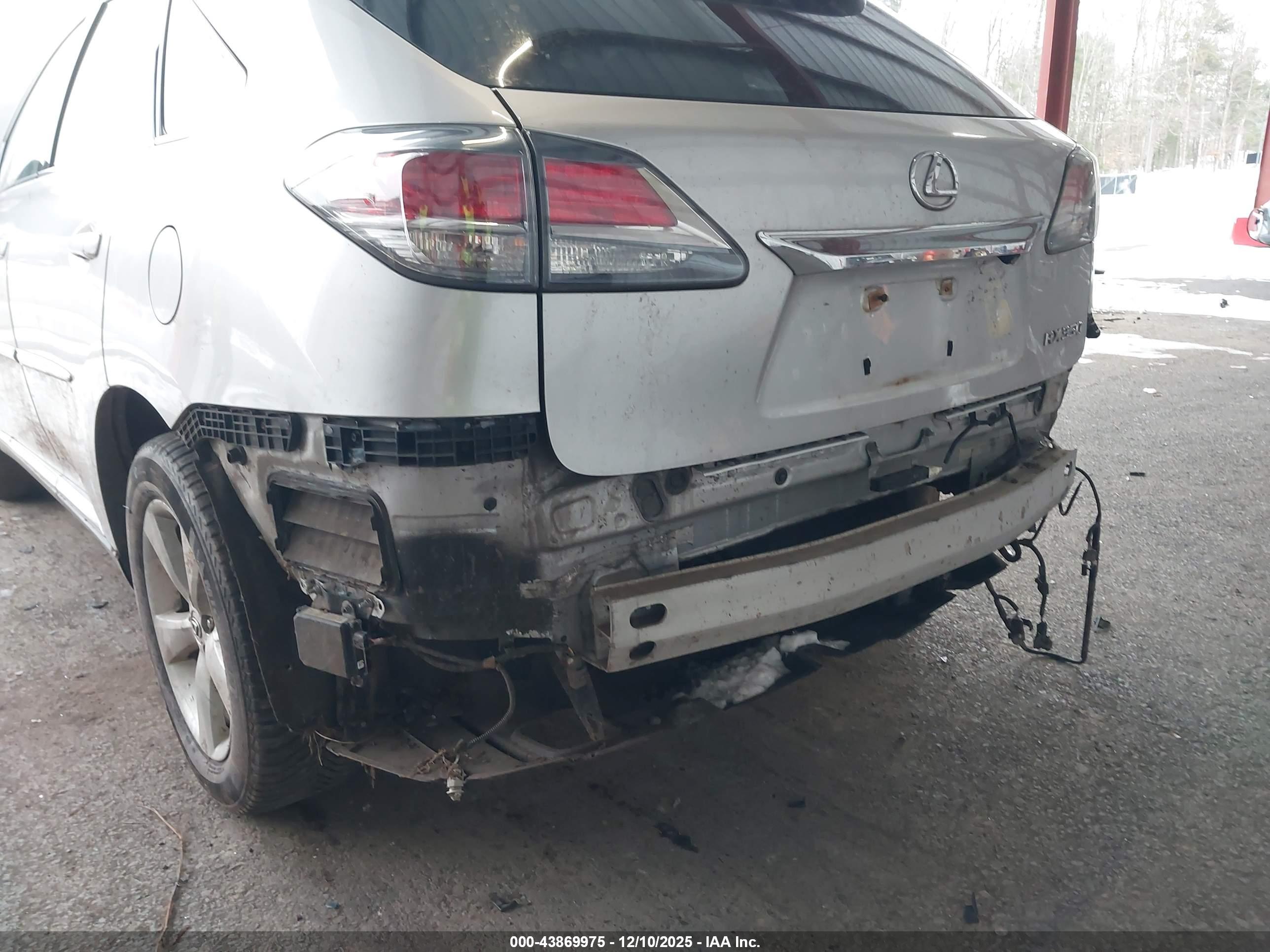 LEXUS RX image 6