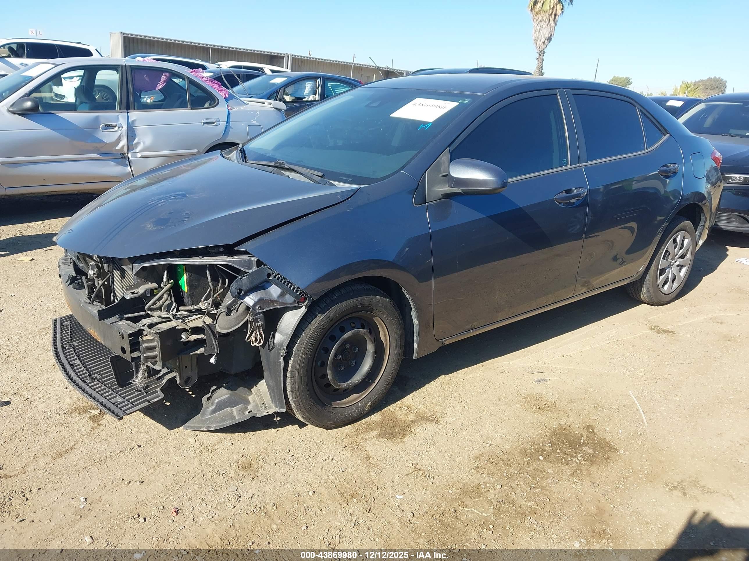TOYOTA COROLLA image 2
