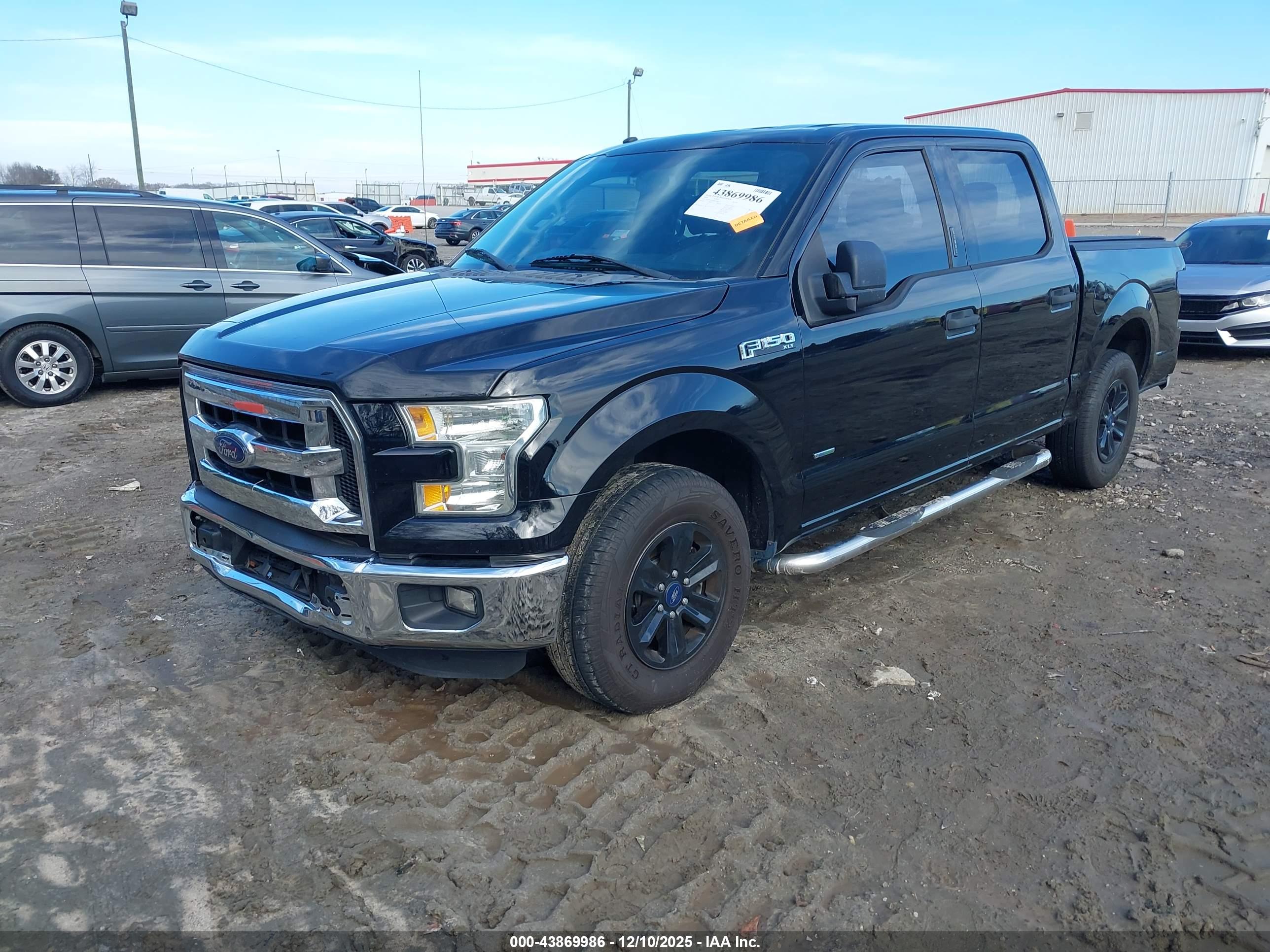 FORD F-150 image 2