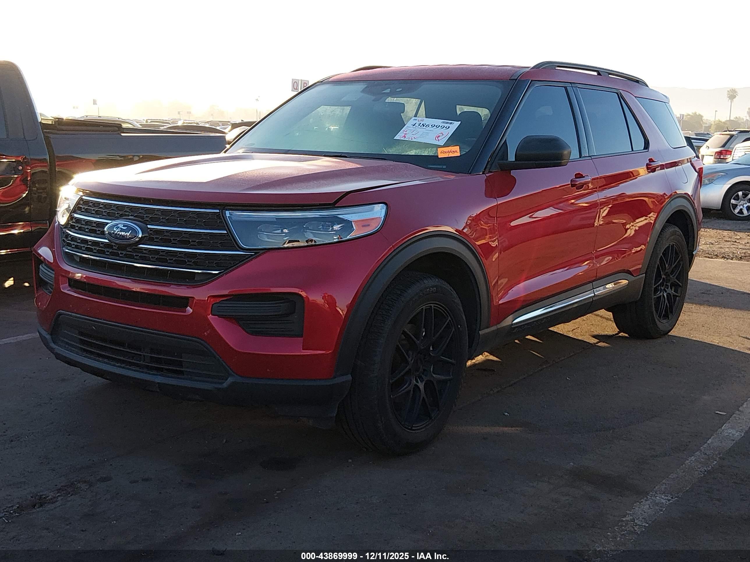 FORD EXPLORER image 2