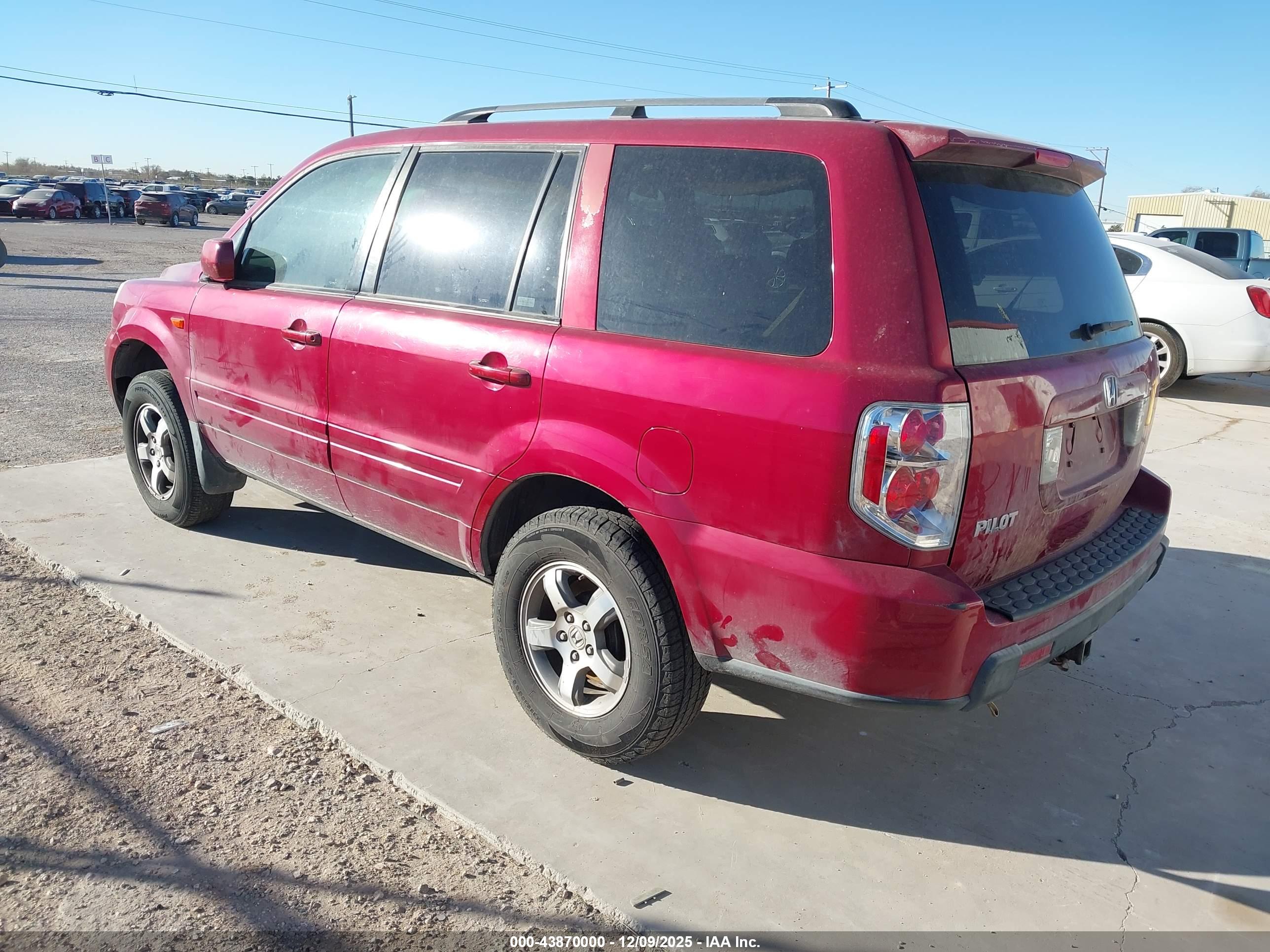 HONDA PILOT image 3