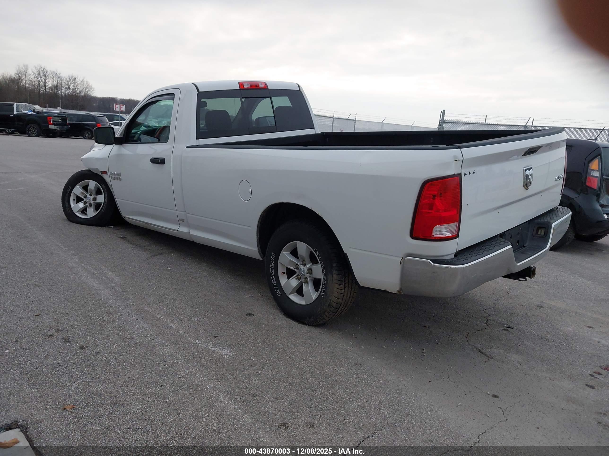 RAM 1500 image 3