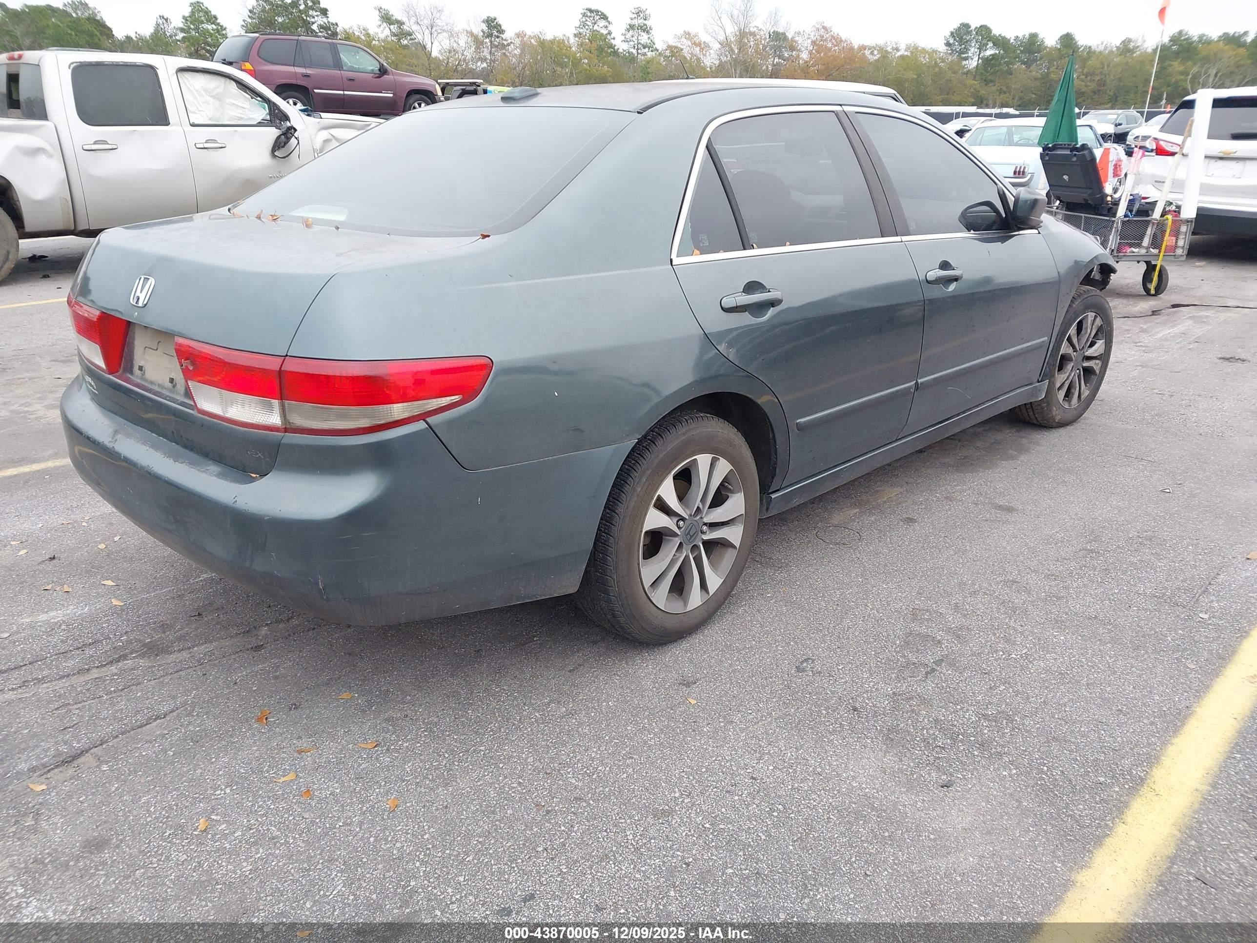 HONDA ACCORD image 4