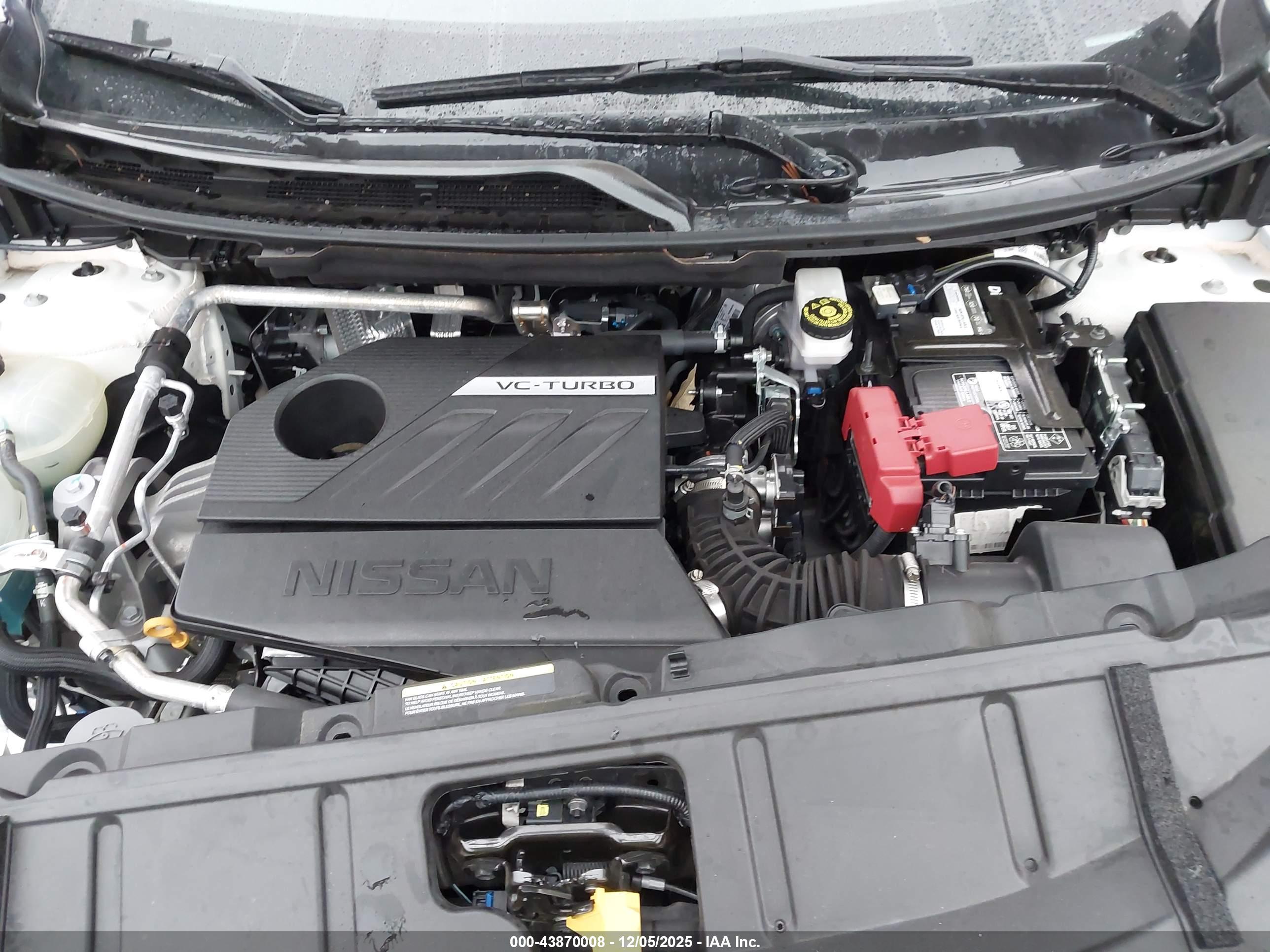 NISSAN ROGUE image 10