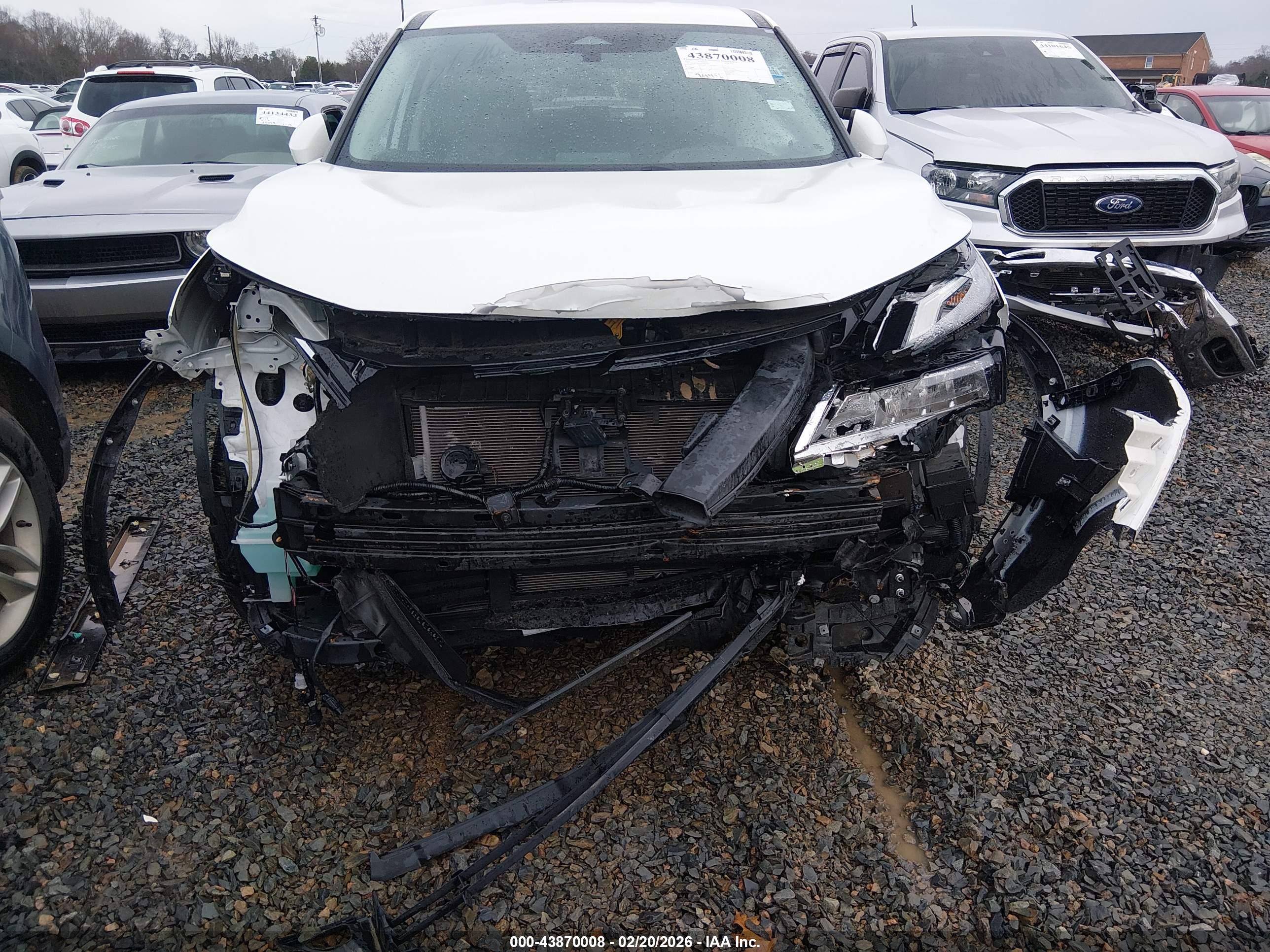 NISSAN ROGUE image 6