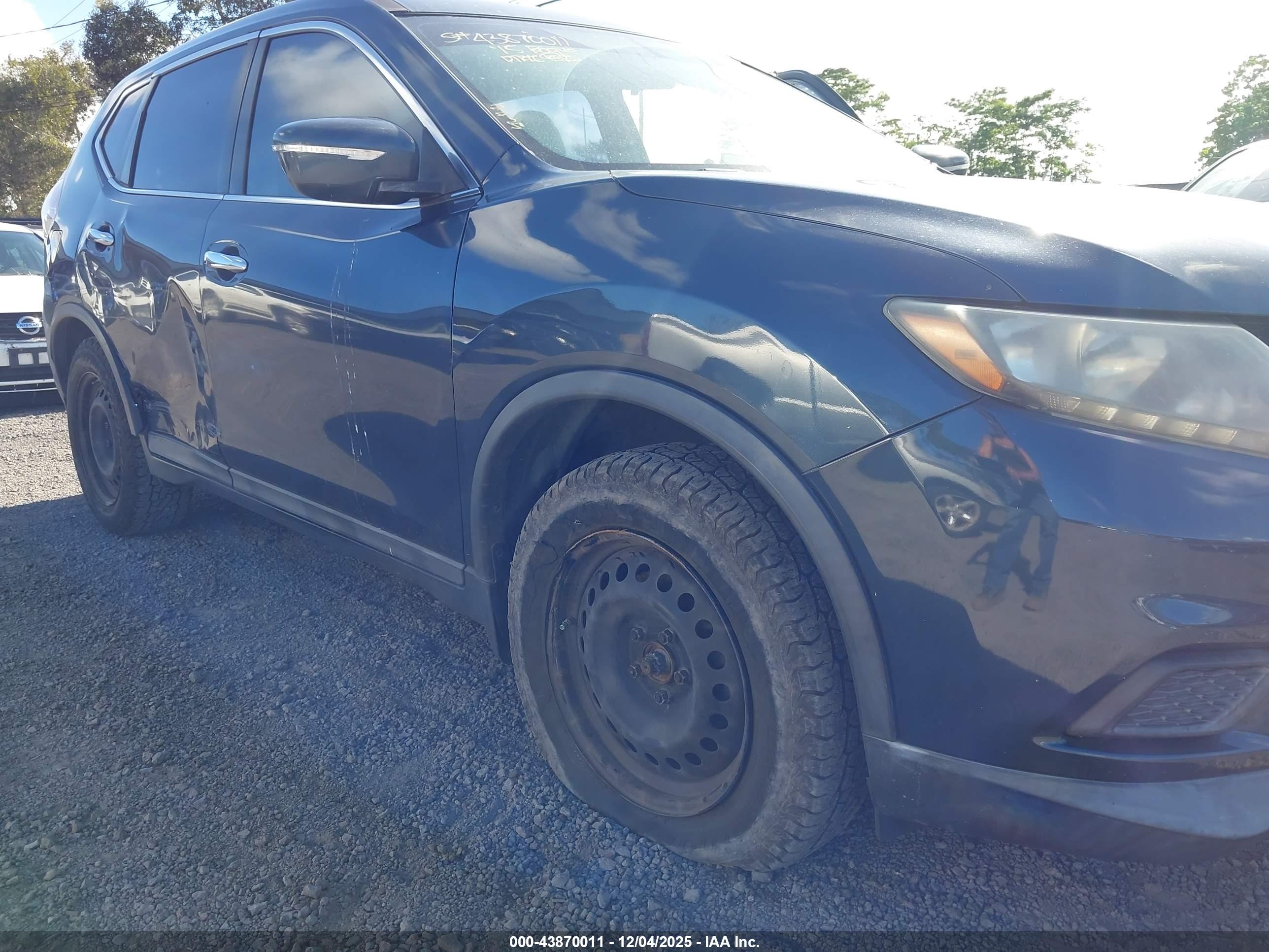 NISSAN ROGUE image 6