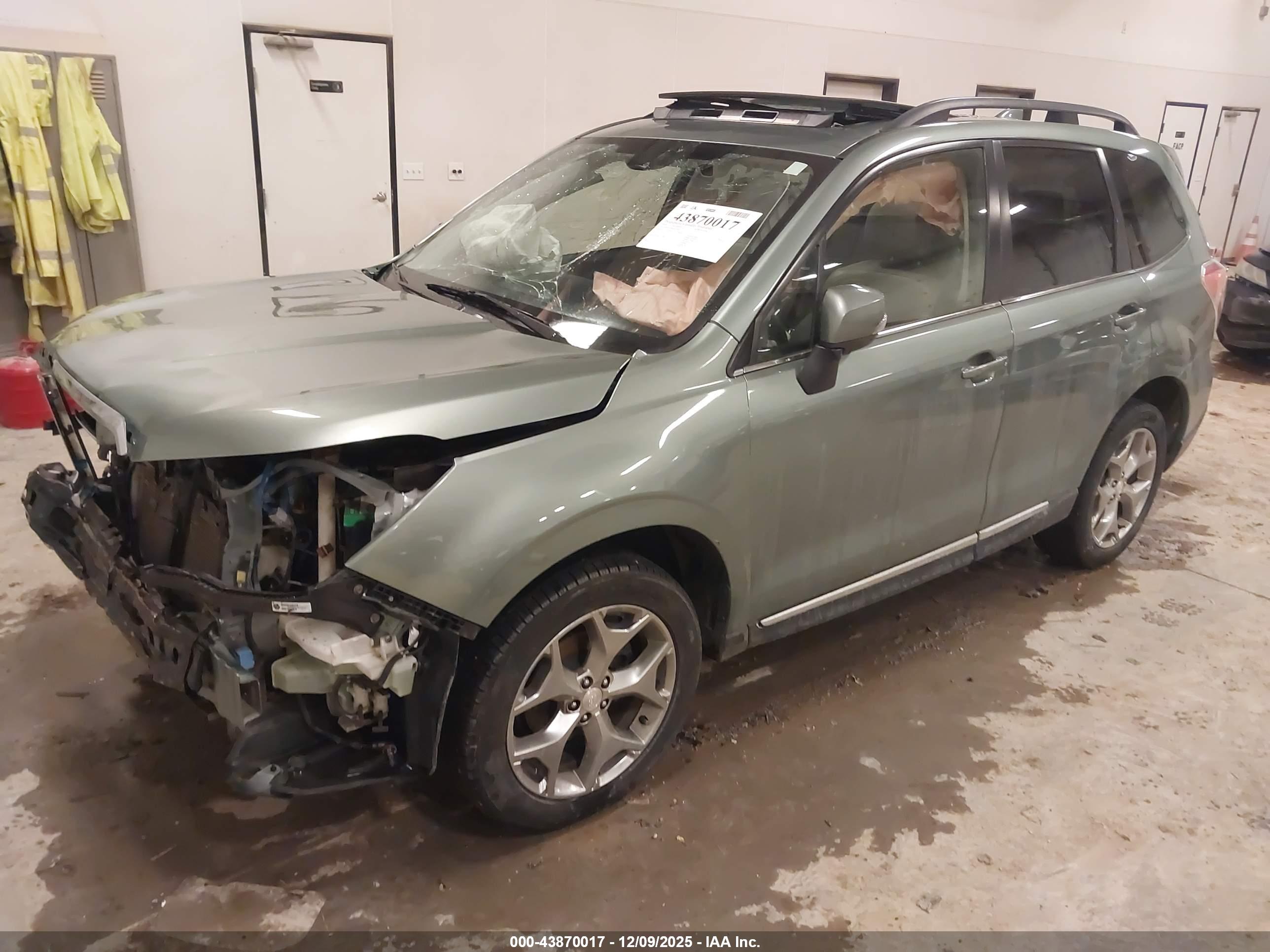SUBARU FORESTER image 2