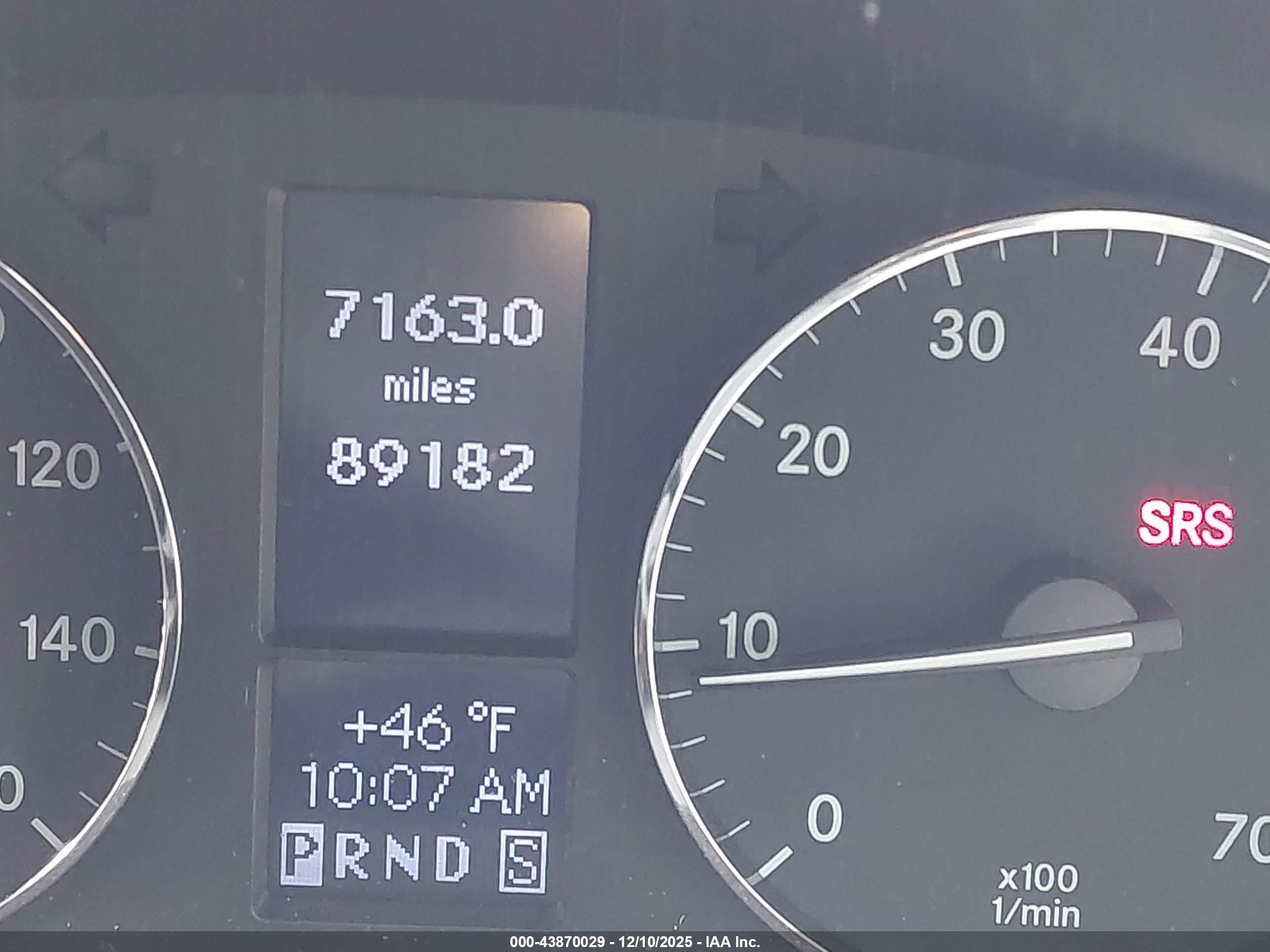 MERCEDES-BENZ C image 7