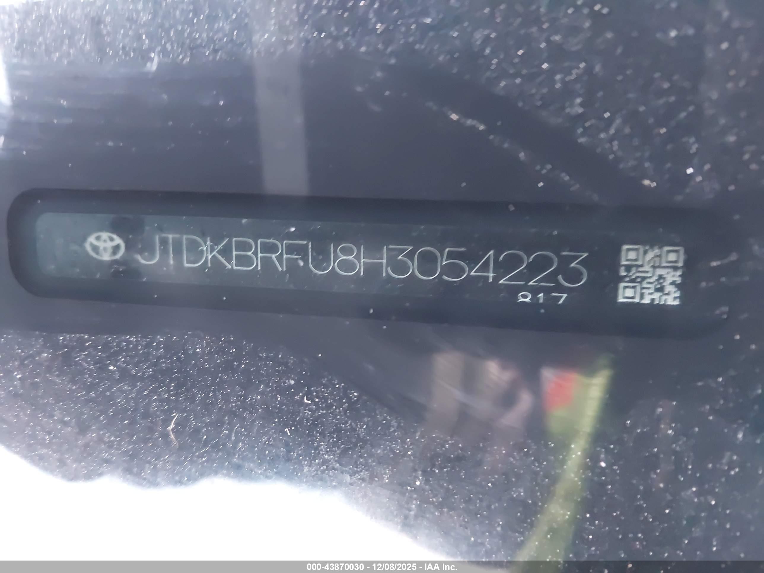 TOYOTA PRIUS image 9