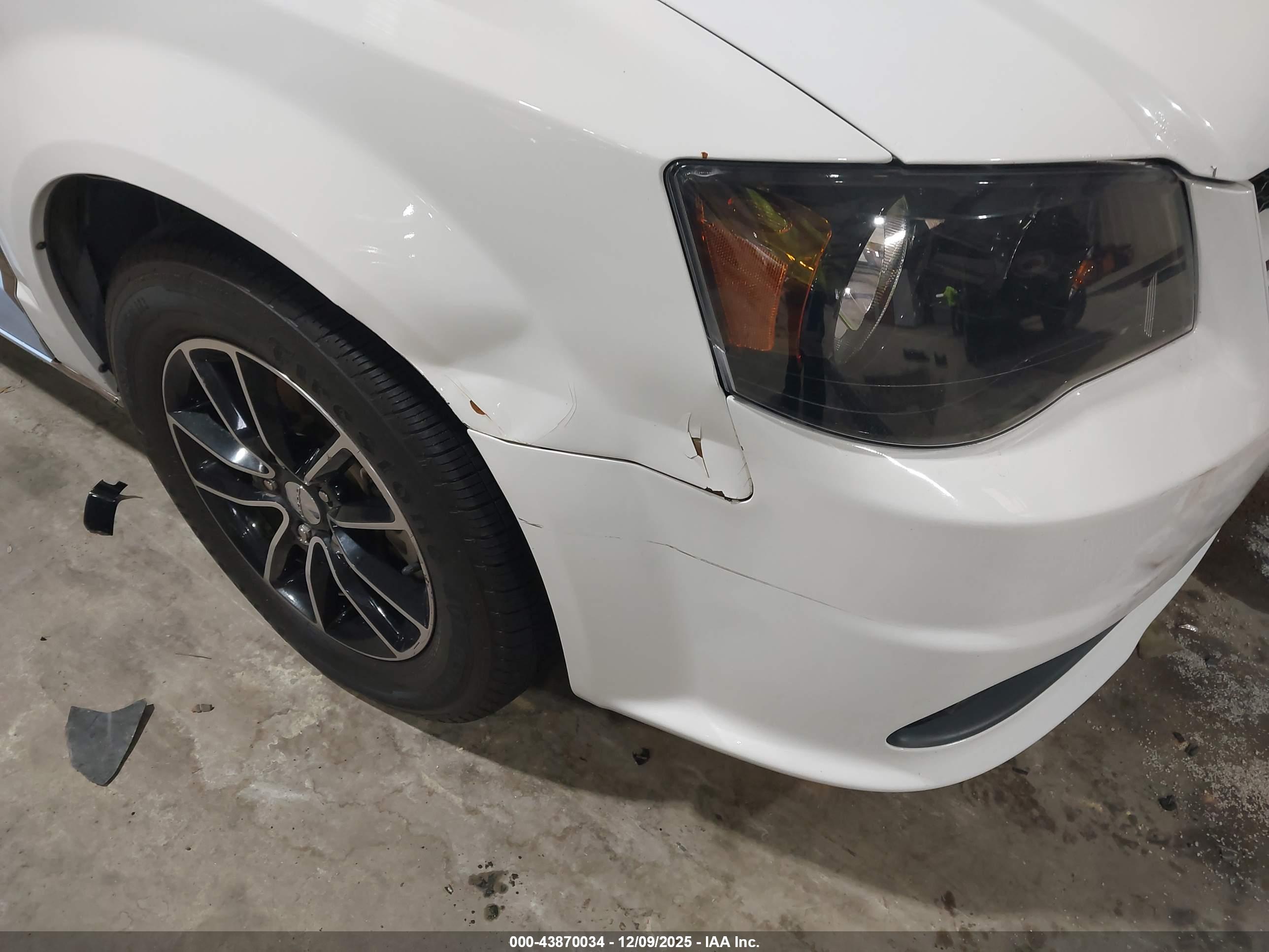 DODGE GRAND image 6