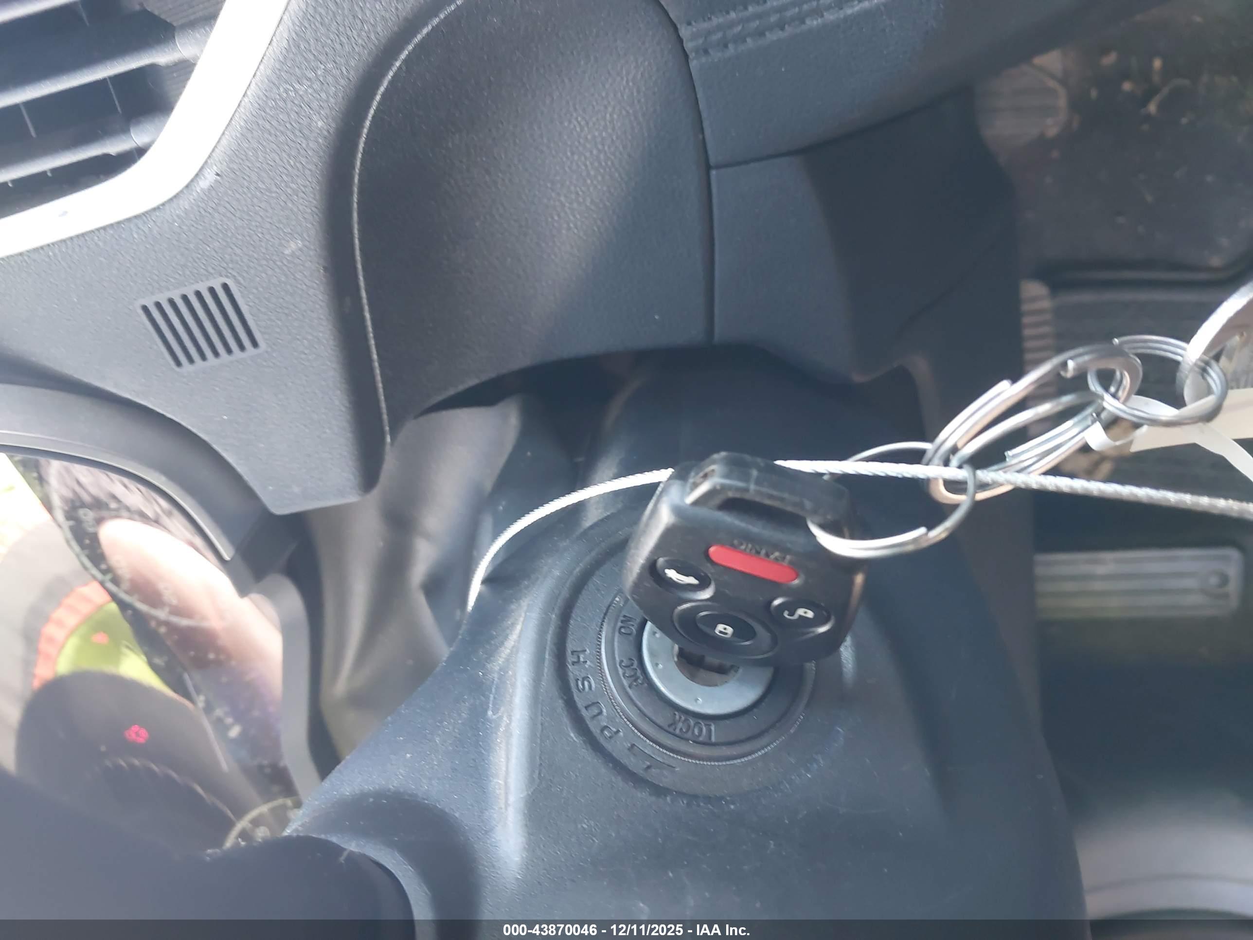 SUBARU CROSSTREK image 11