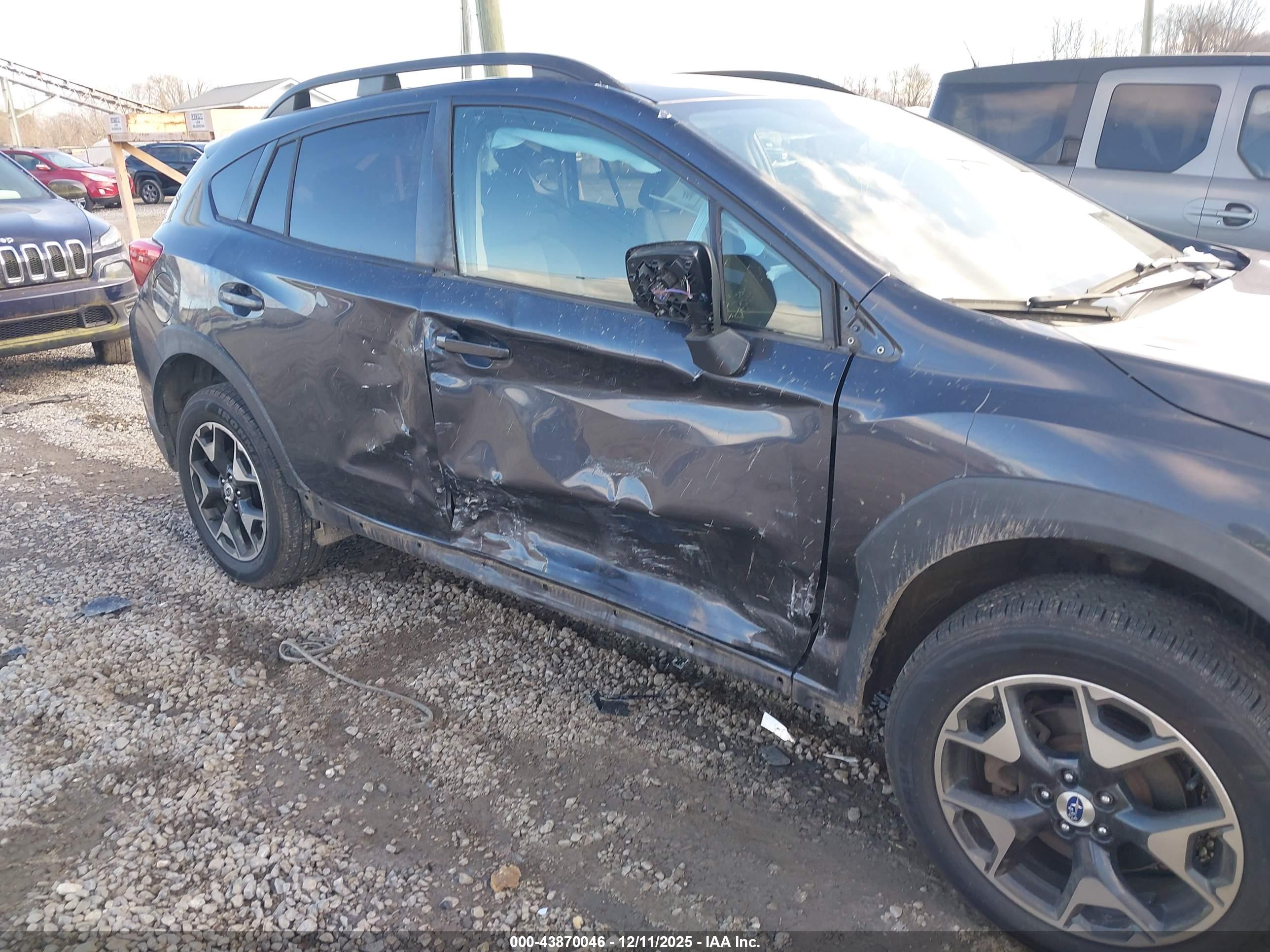 SUBARU CROSSTREK image 6