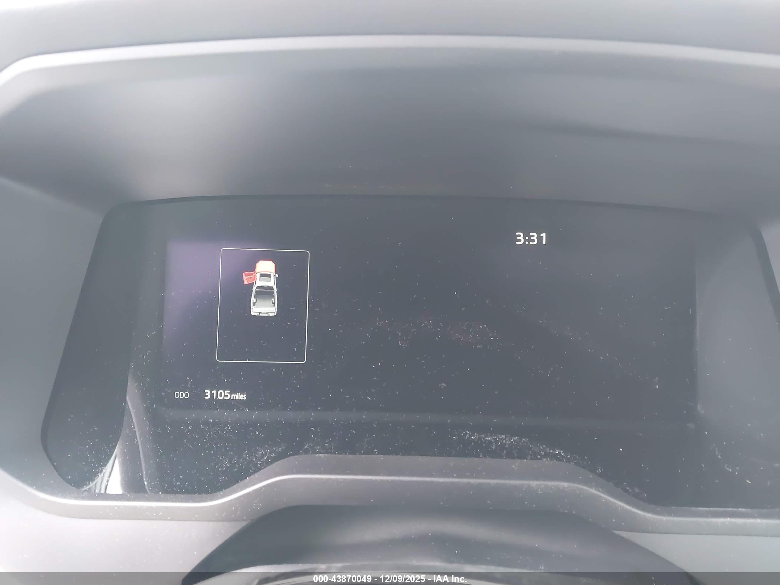 TOYOTA TUNDRA image 7