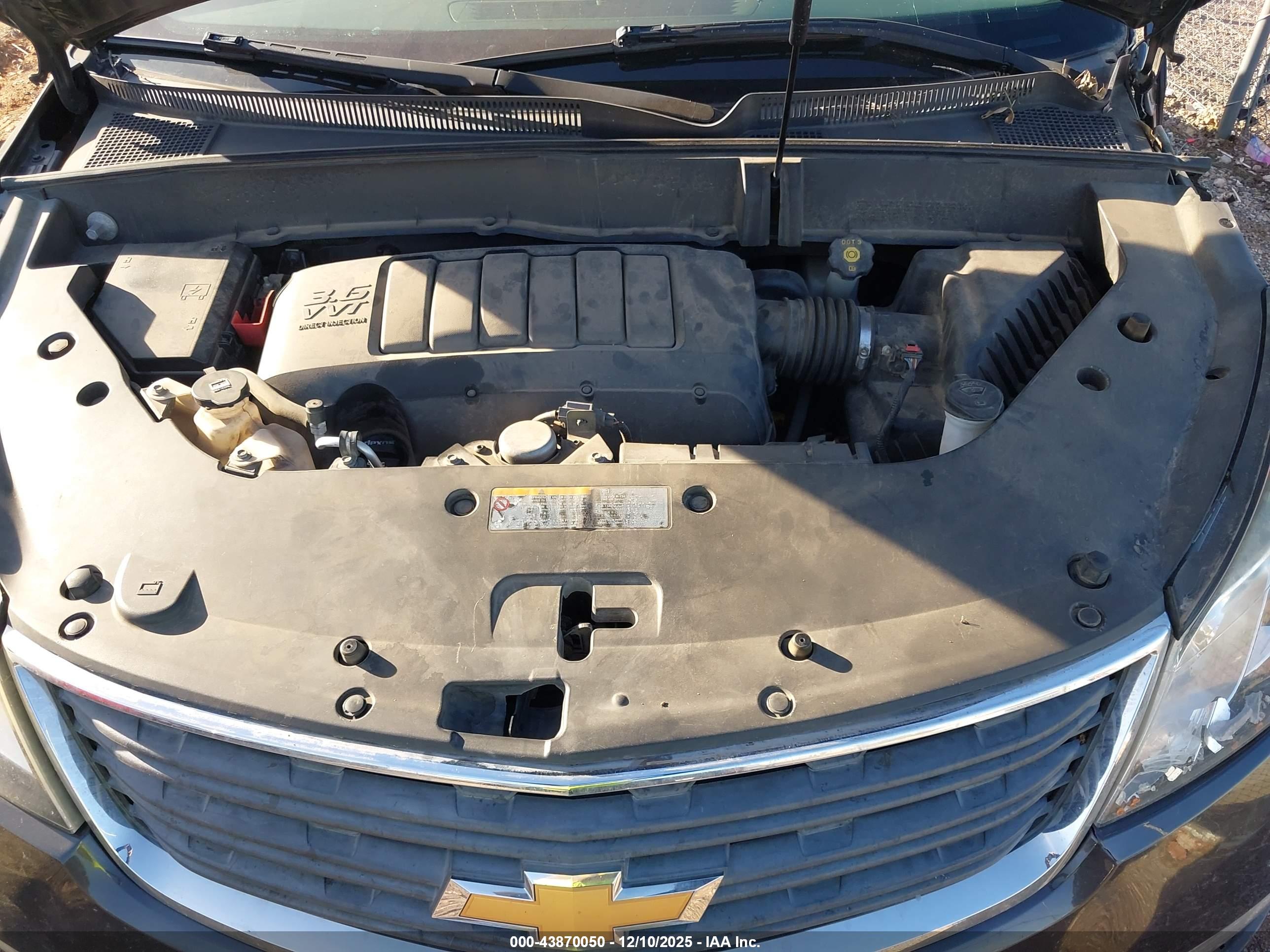 CHEVROLET TRAVERSE image 10