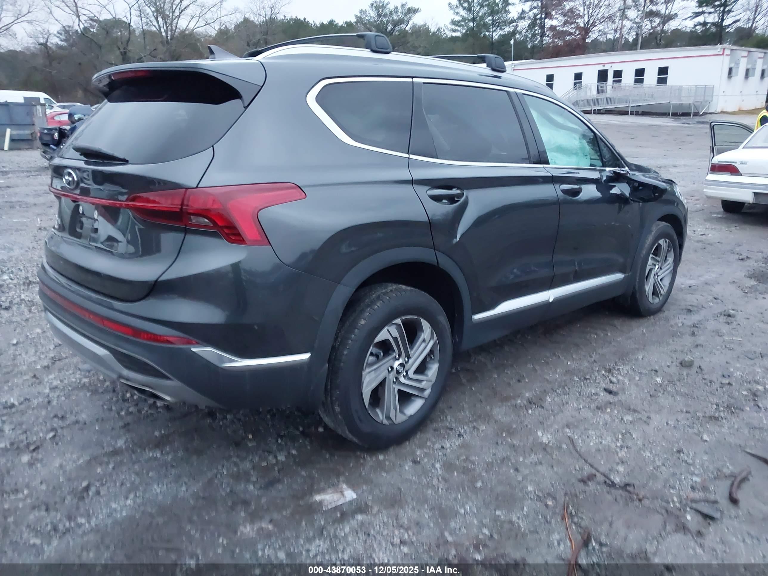 HYUNDAI SANTA image 4