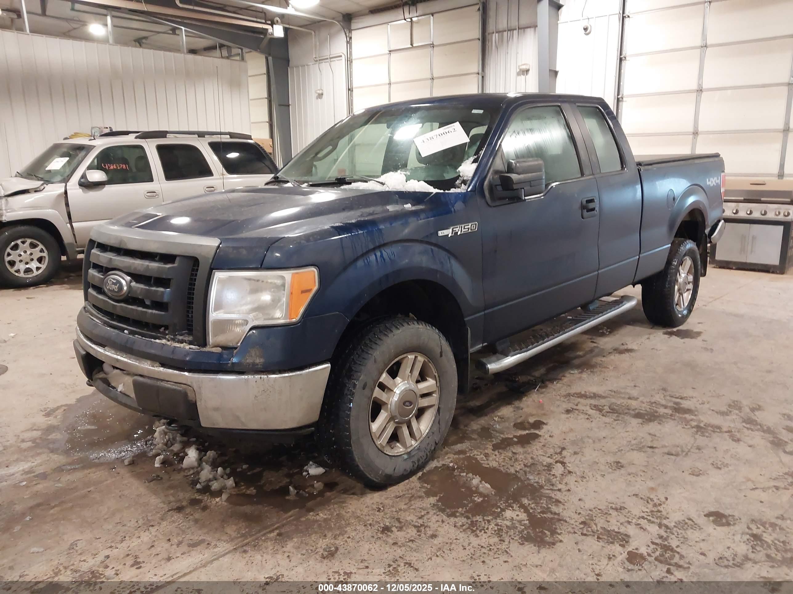 FORD F-150 image 2