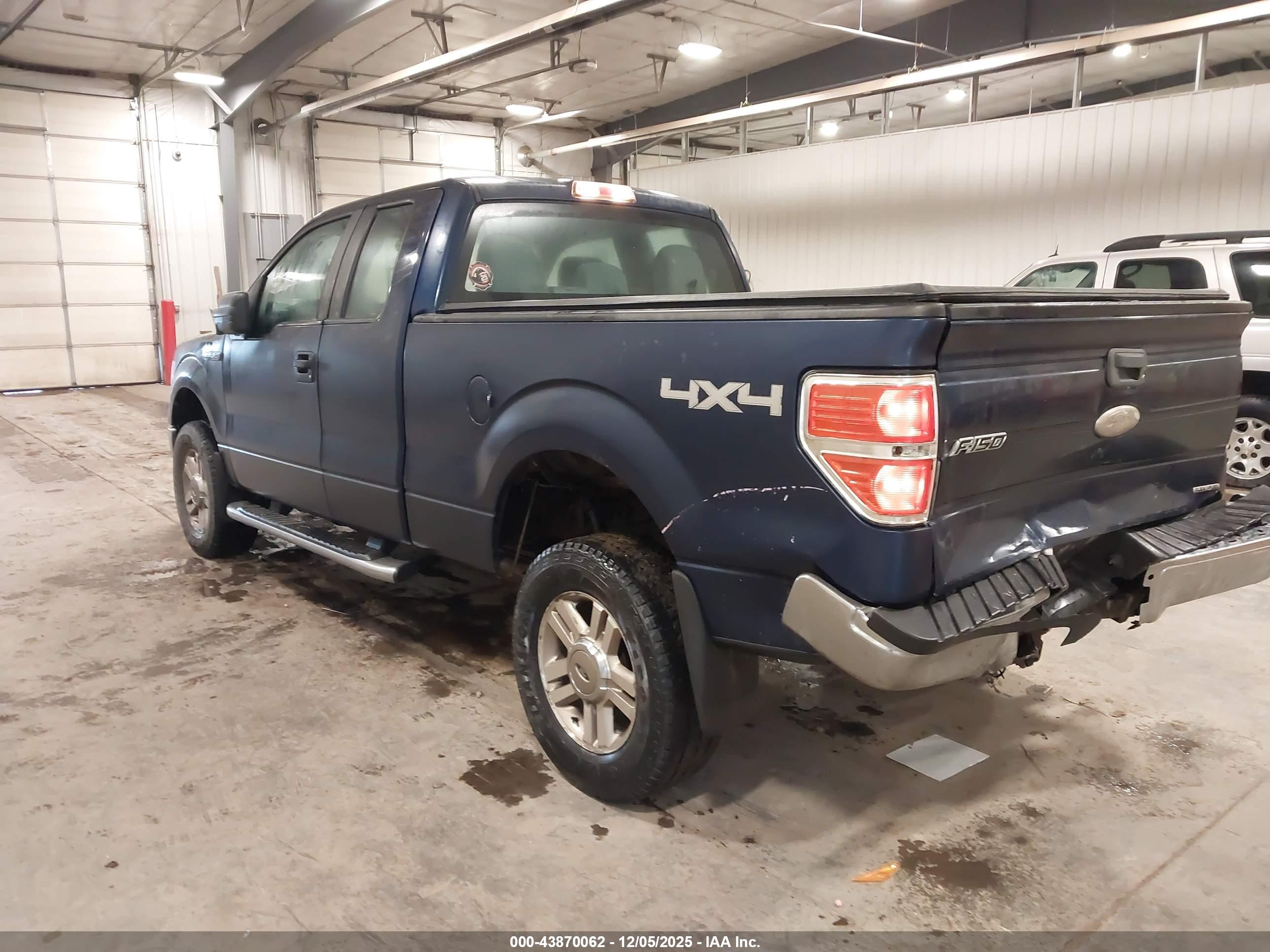 FORD F-150 image 3