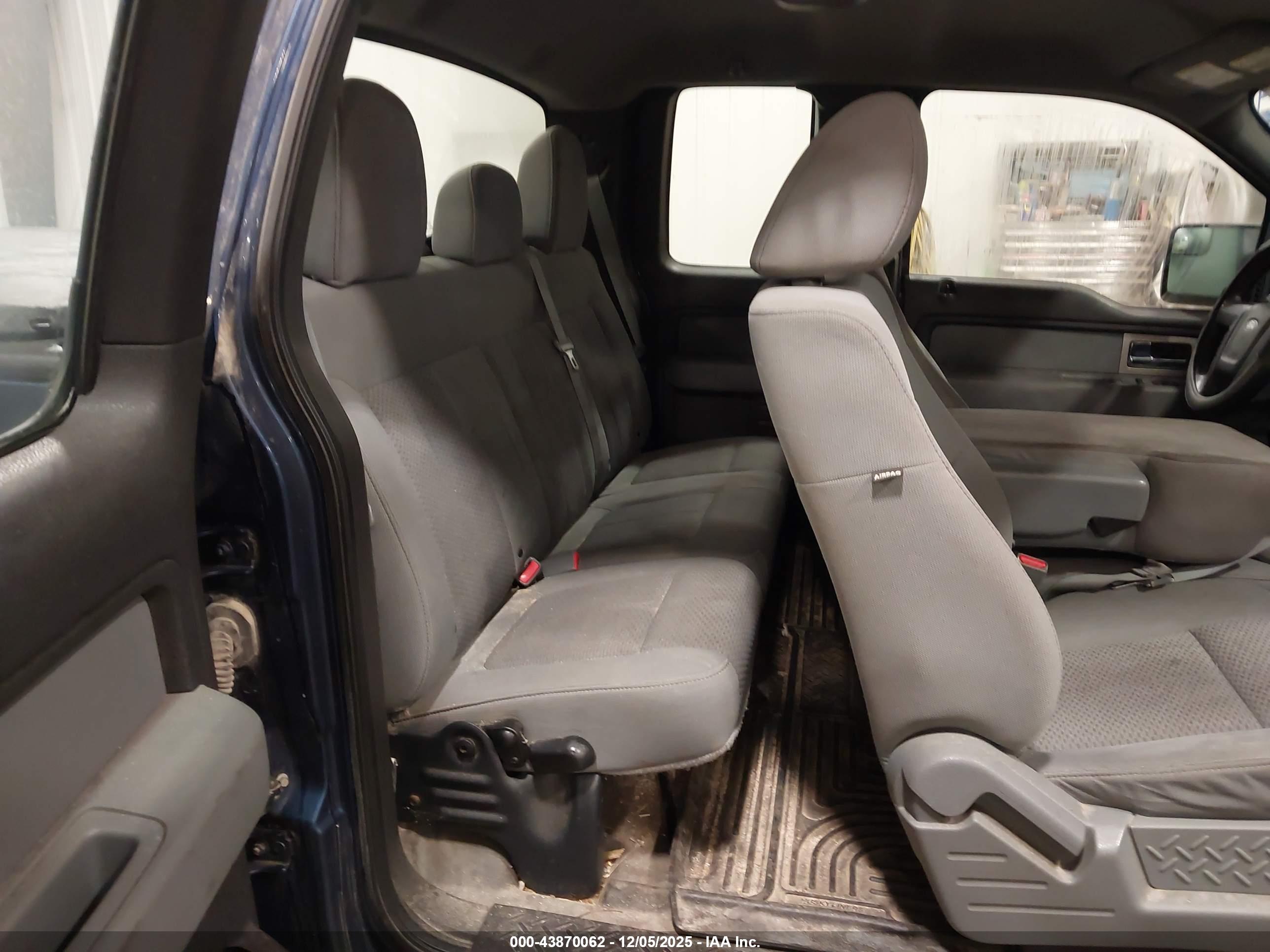 FORD F-150 image 8