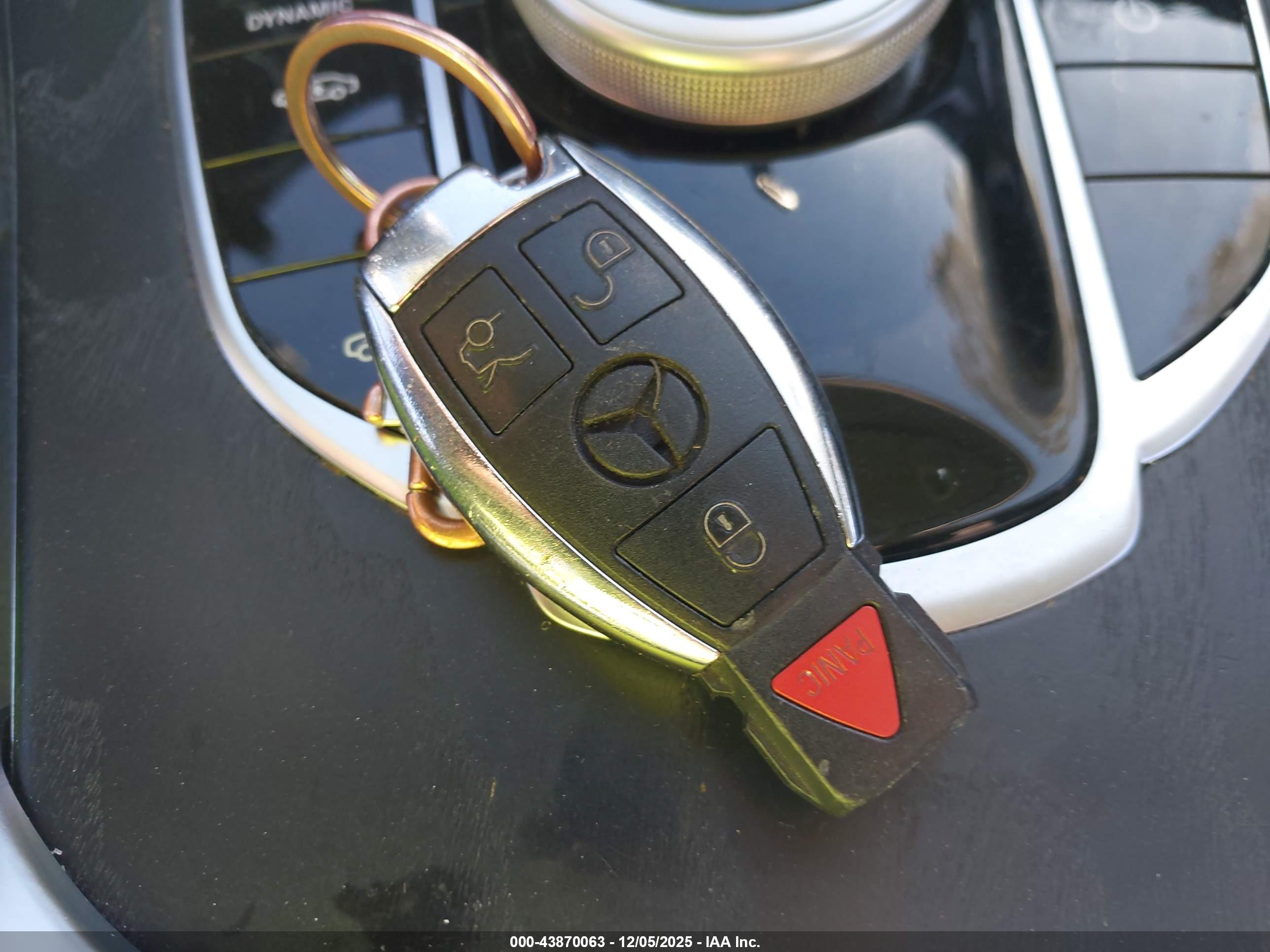 MERCEDES-BENZ C image 11