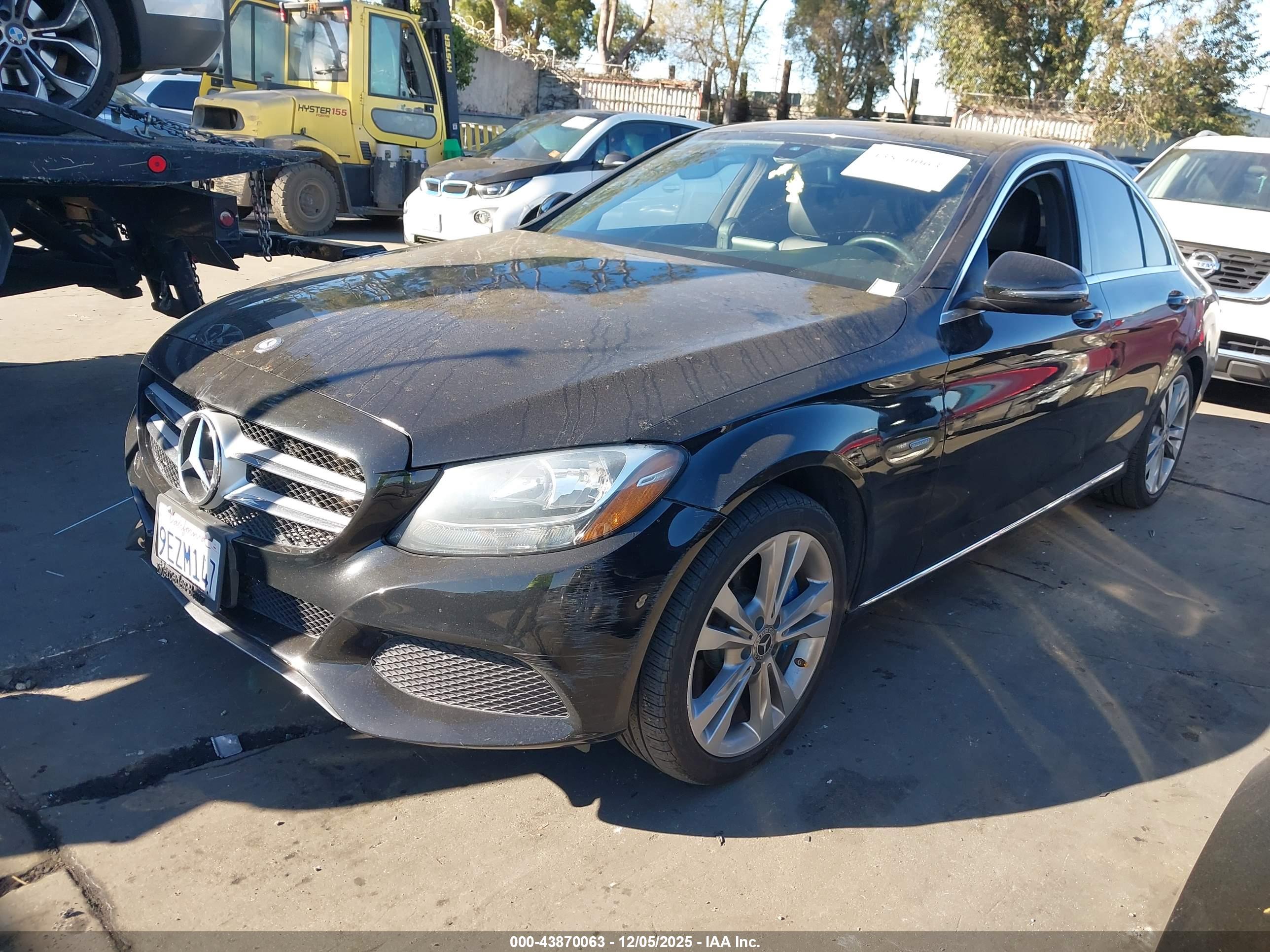 MERCEDES-BENZ C image 2