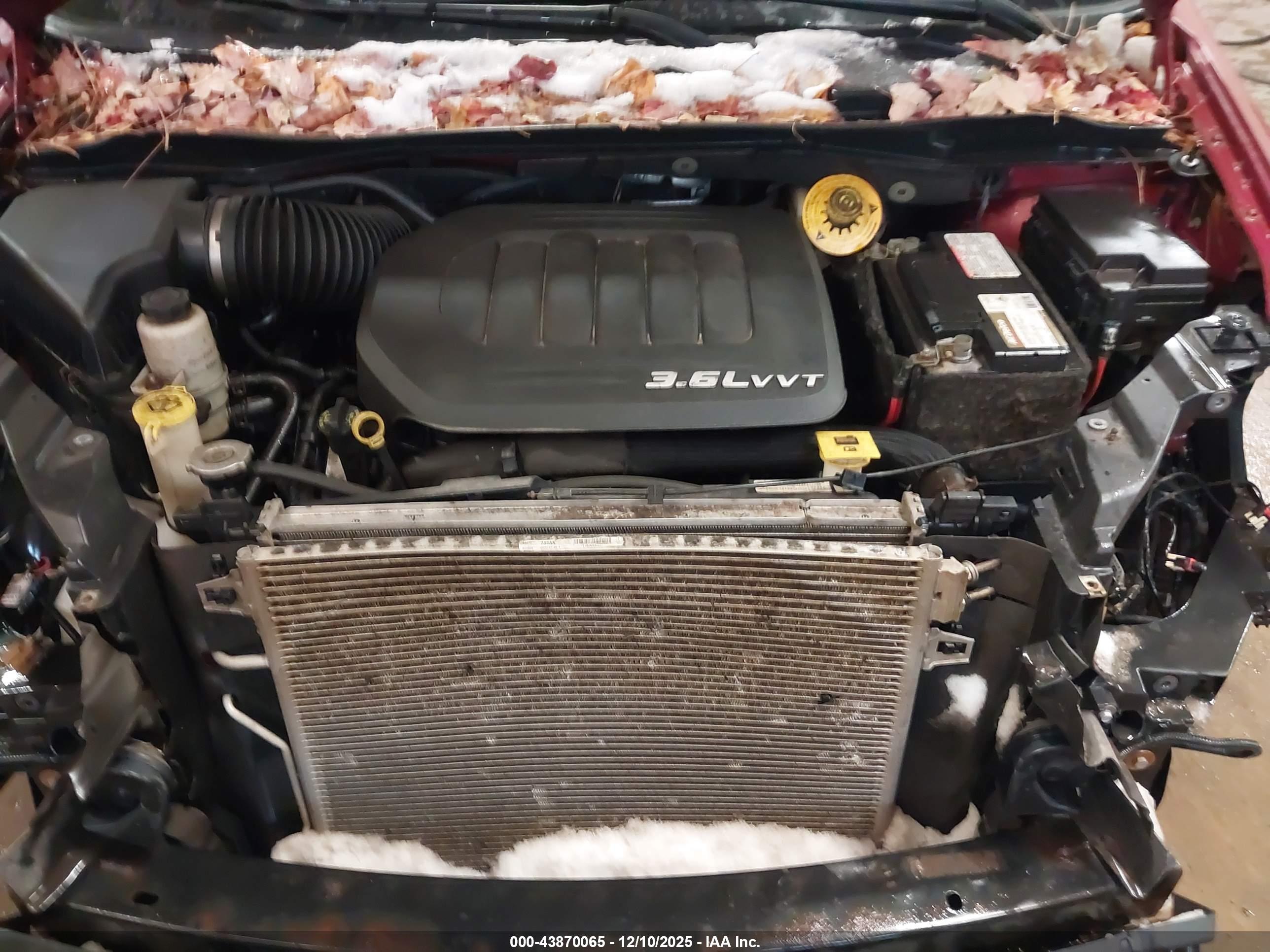 CHRYSLER TOWN image 10