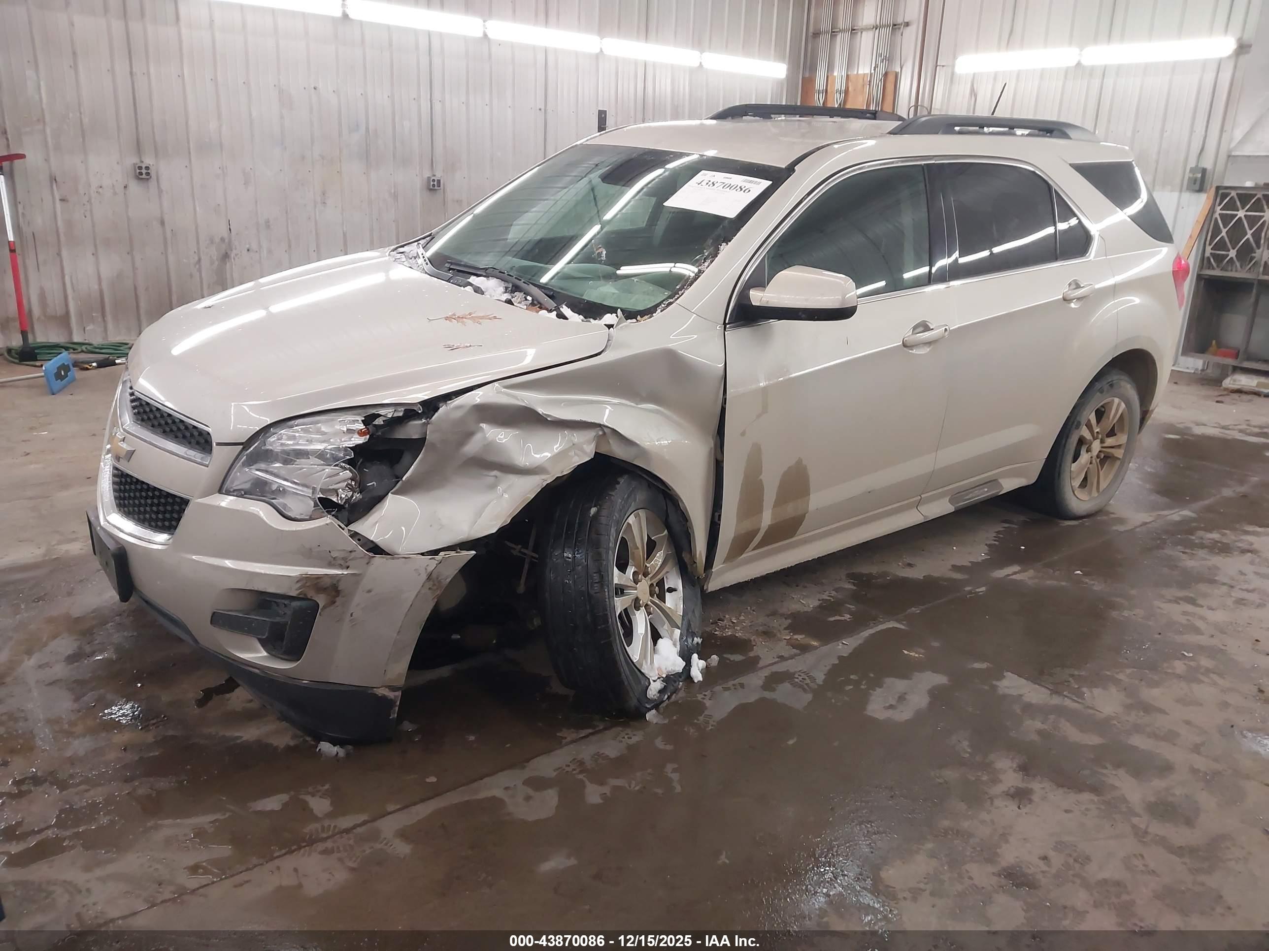 CHEVROLET EQUINOX image 2