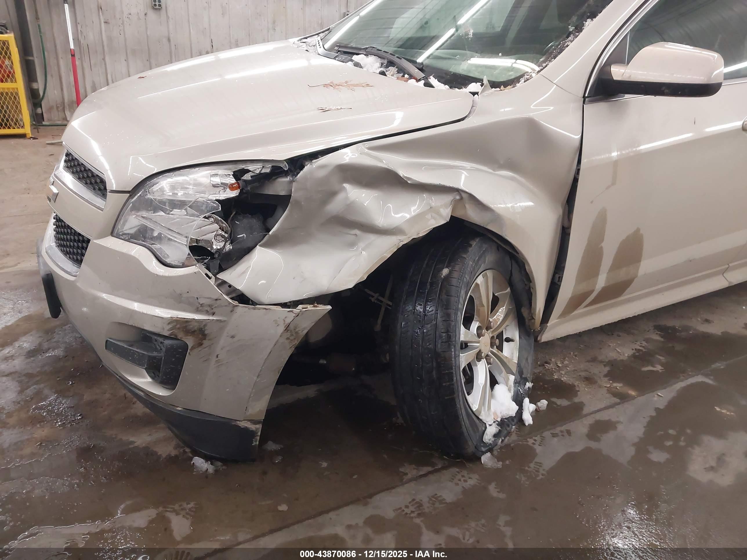 CHEVROLET EQUINOX image 6