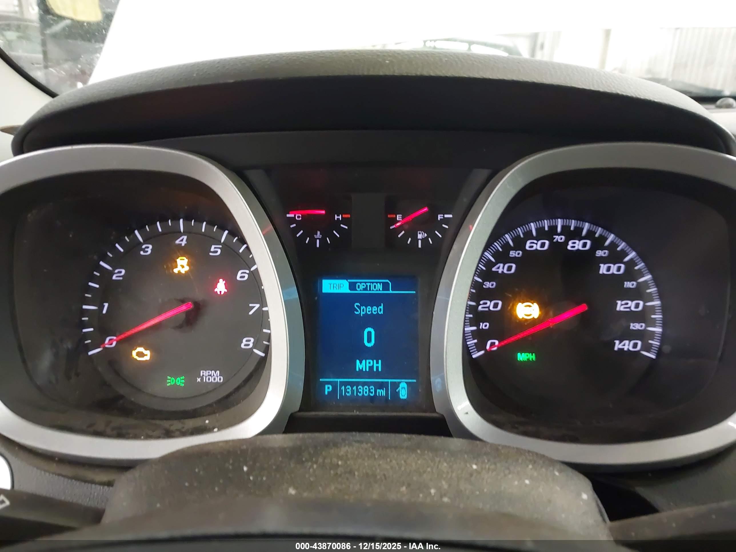 CHEVROLET EQUINOX image 7